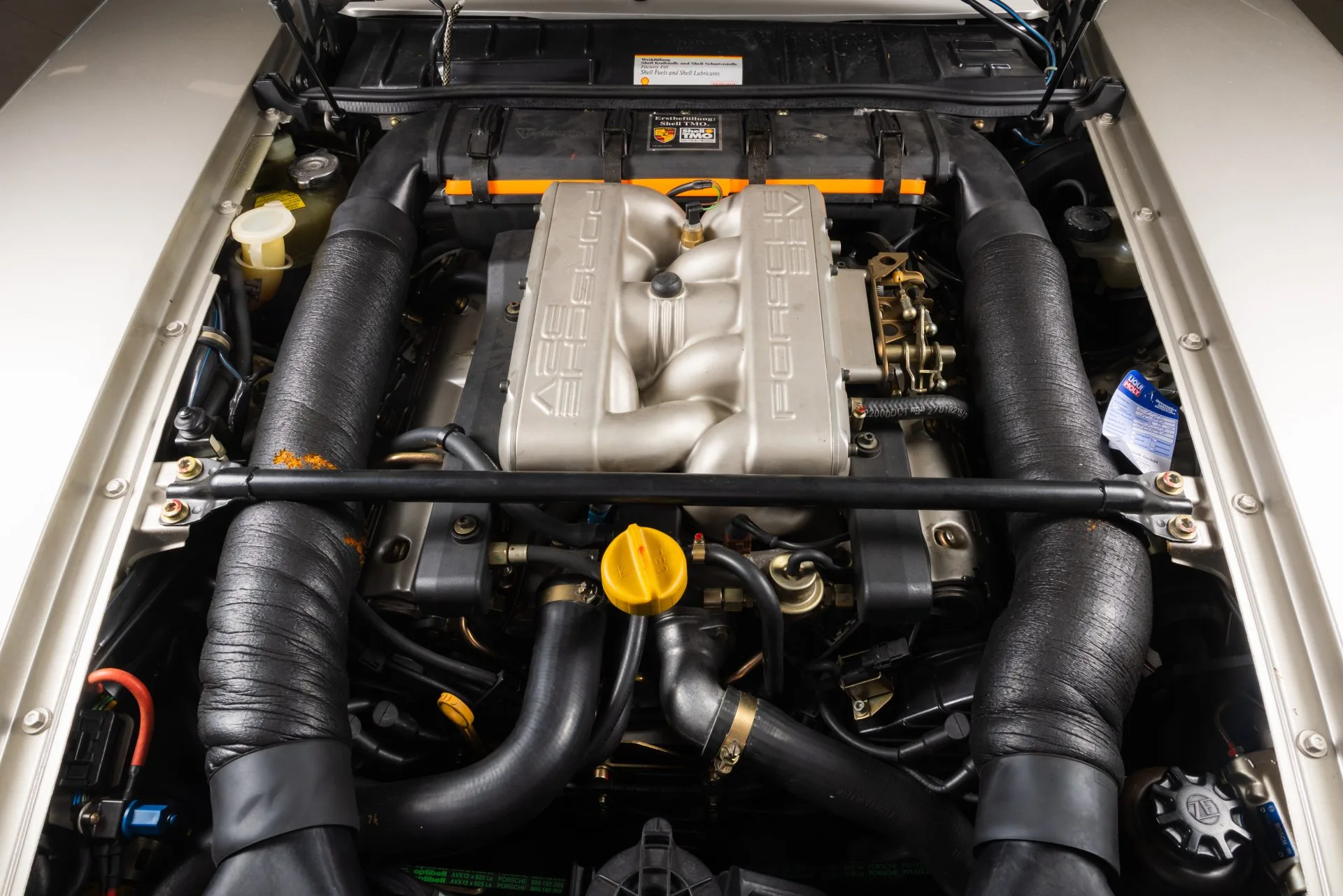 1992 Porsche 928 GTS, 18/21