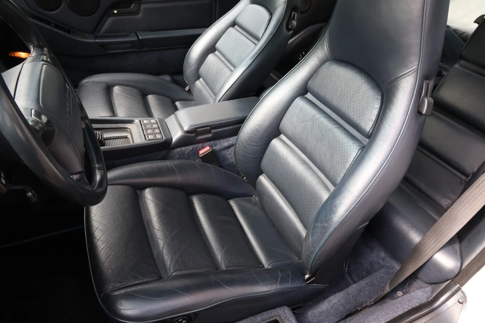 1992 Porsche 928 GTS, 3/24