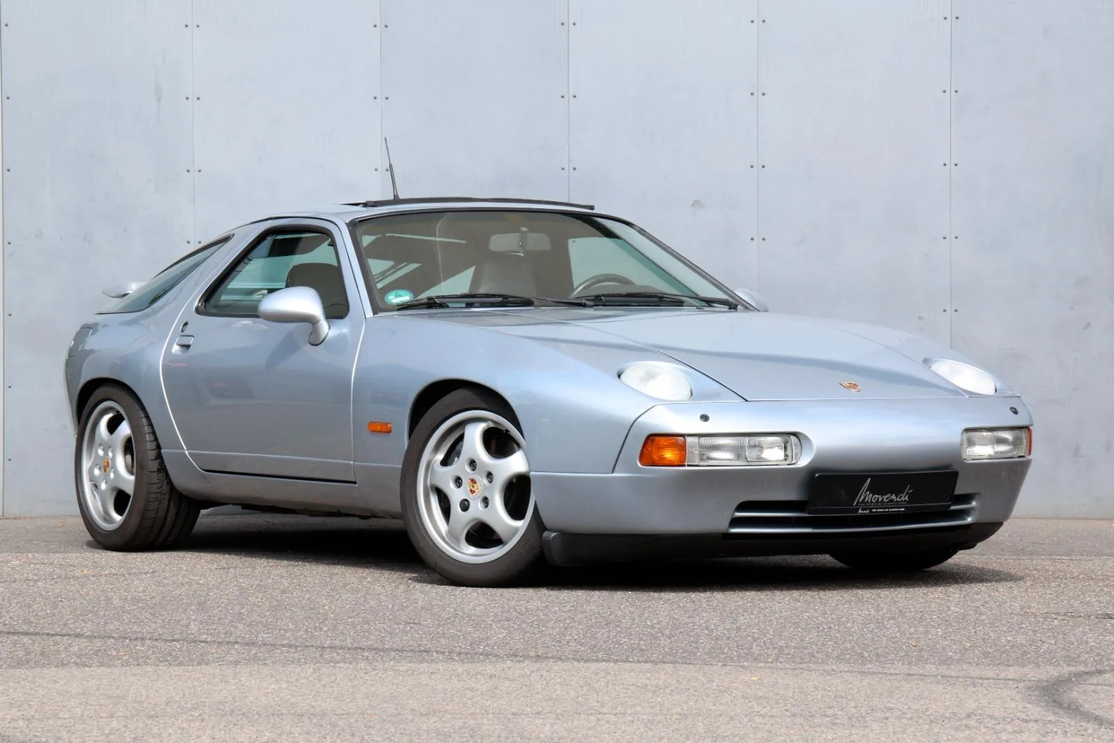 1992 Porsche 928 GTS, 13/24