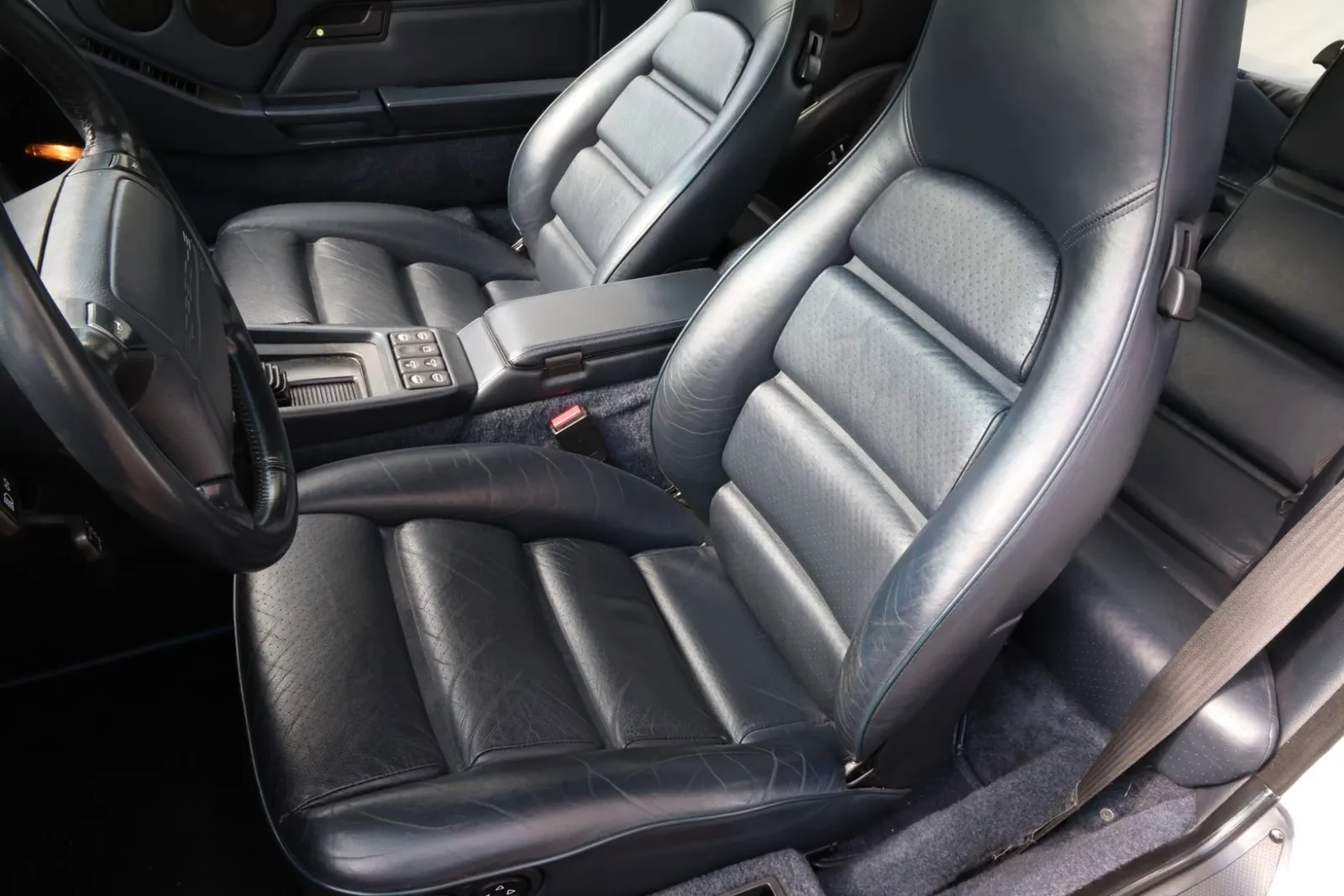 1992 Porsche 928 GTS, 17/24