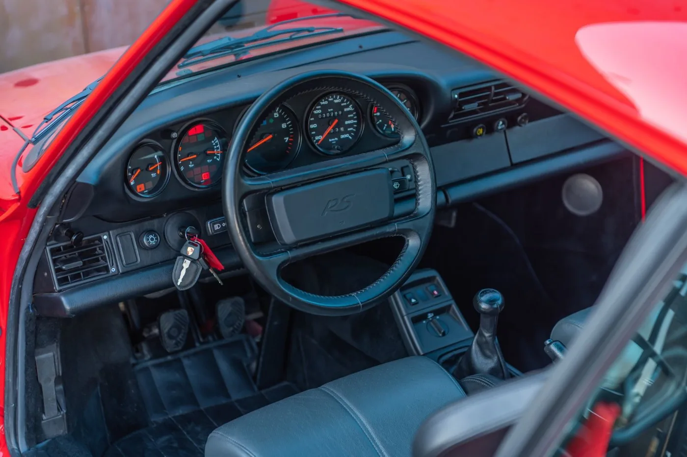 1992 Porsche 911 Carrera RS angeboten von einem Supersportwagenhändler in Gronau, Deutschland, Foto 19 von 23