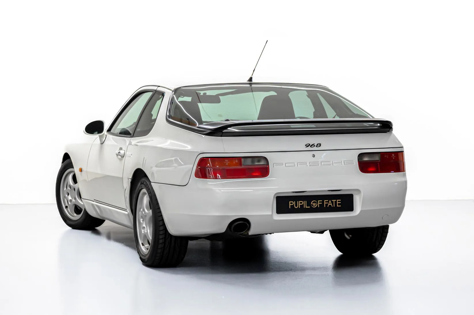 1992 Porsche 968, 4/19