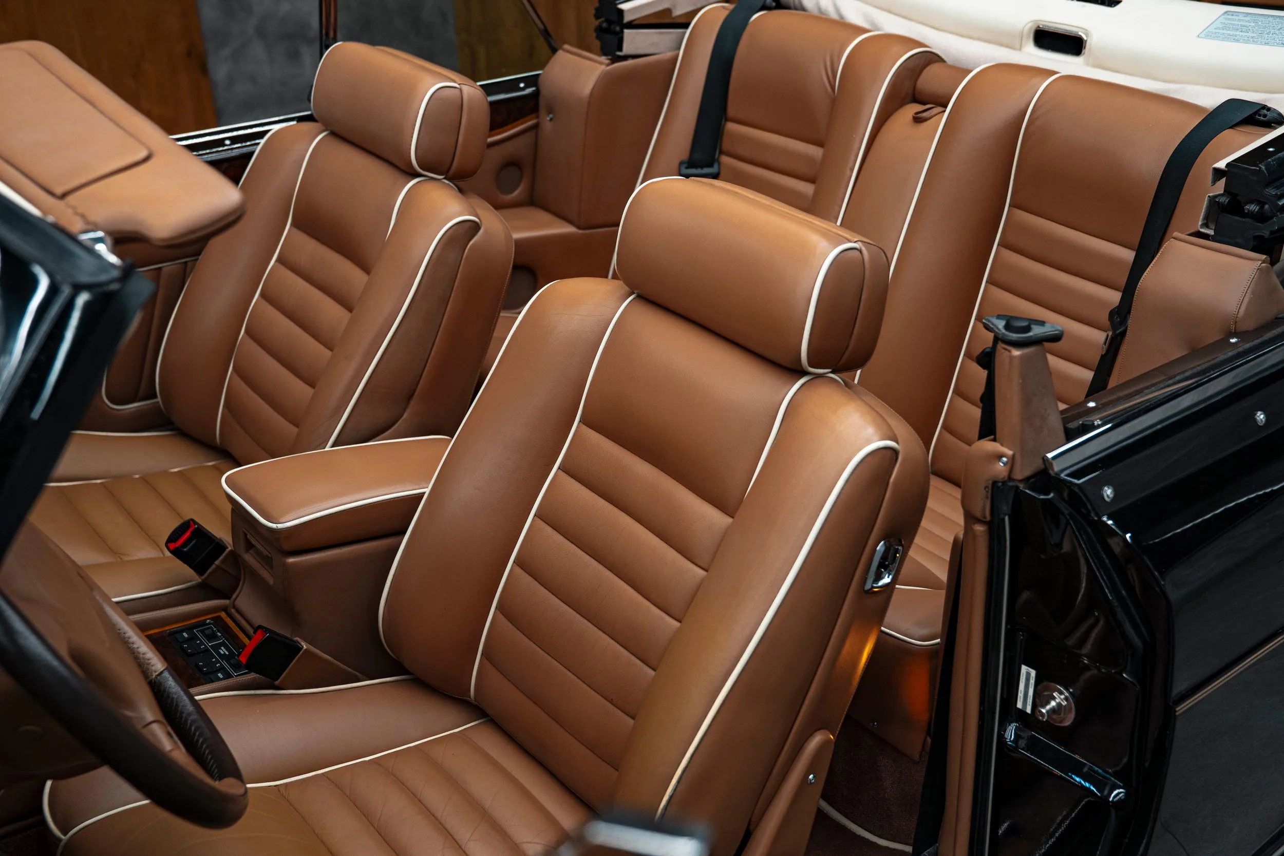 1992 Rolls-Royce Corniche IV, 11/30