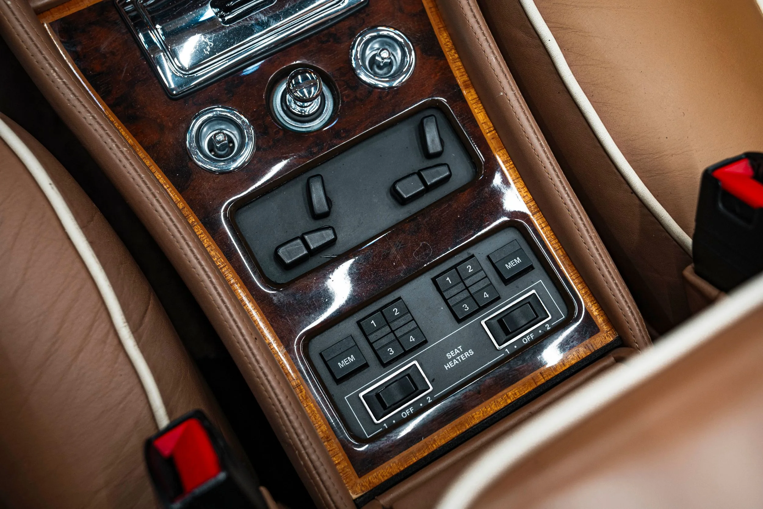 1992 Rolls-Royce Corniche IV, 17/30