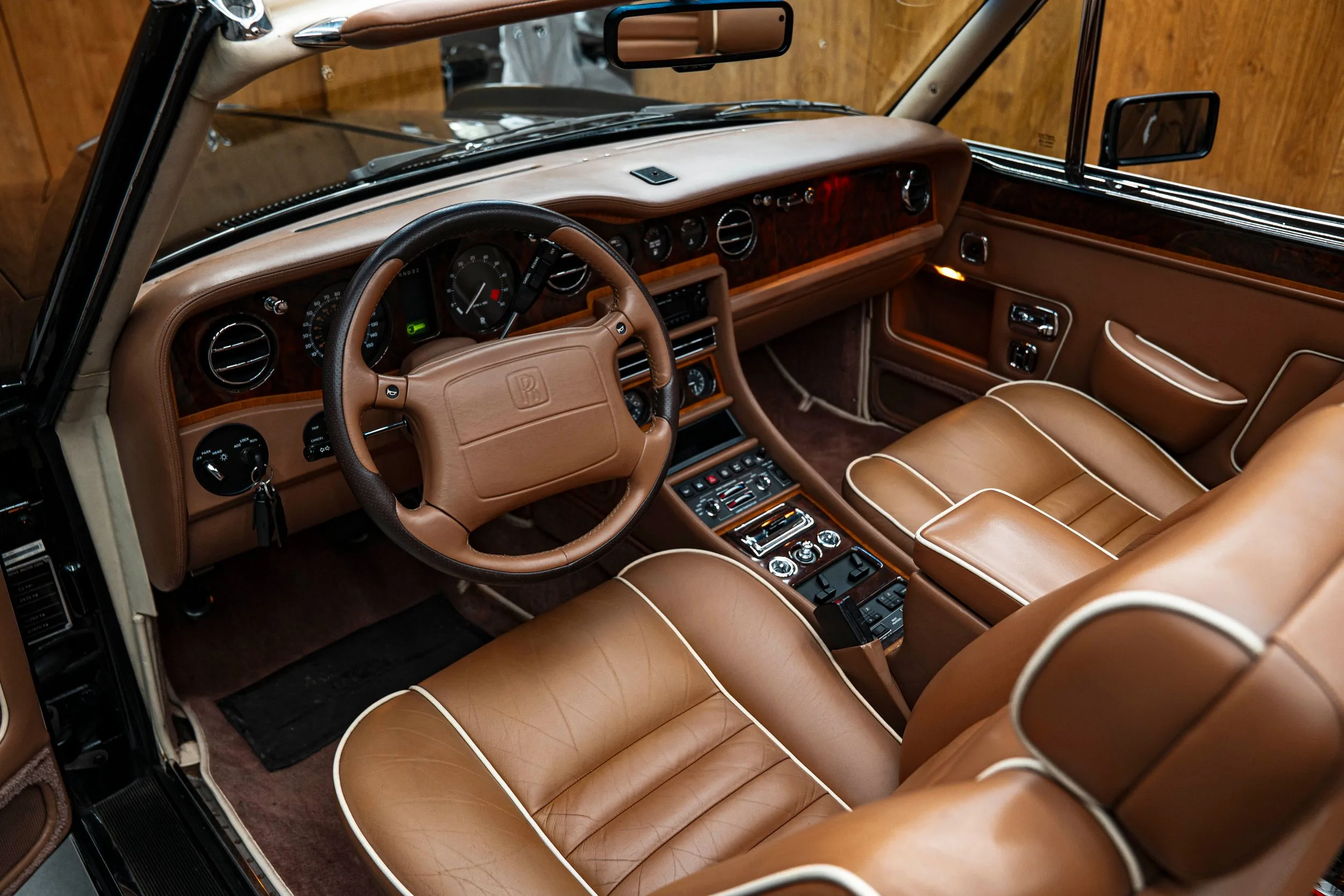 1992 Rolls-Royce Corniche IV, 22/30