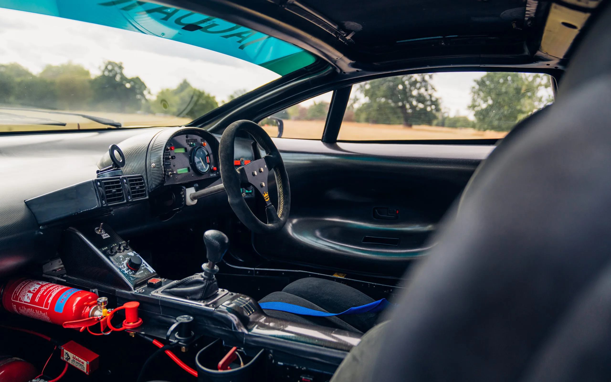 1993 Jaguar XJ220 C-LM, 8/30