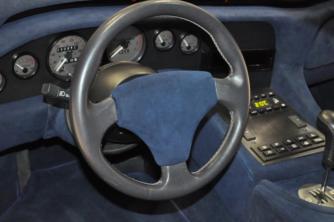 1993 Lamborghini Diablo GTR Evolution offered by a collector car dealer in Alkmaar, Netherlands, photo 6 of 15