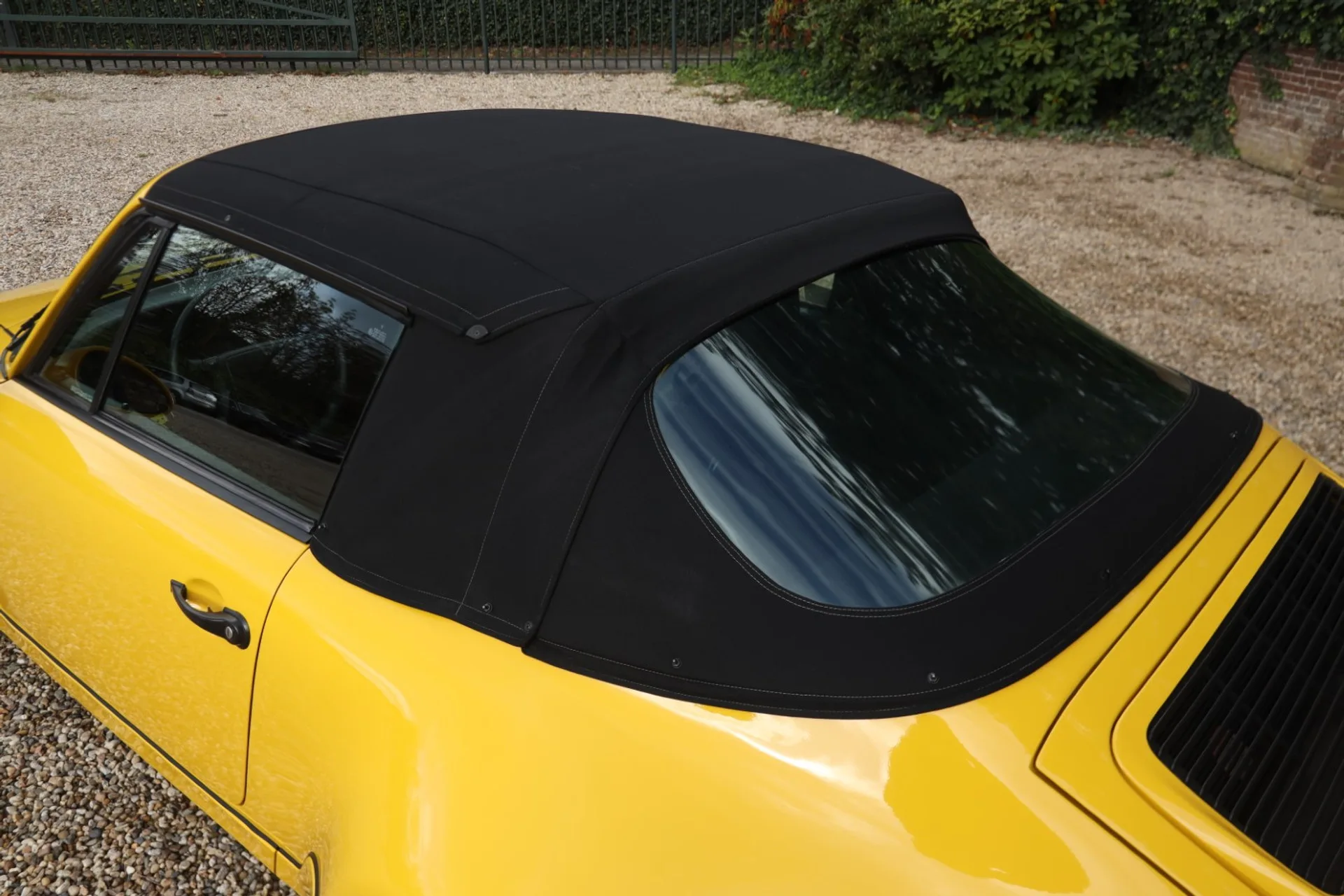 1993 Porsche 911 Carrera 2 America Roadster (964), 26/30