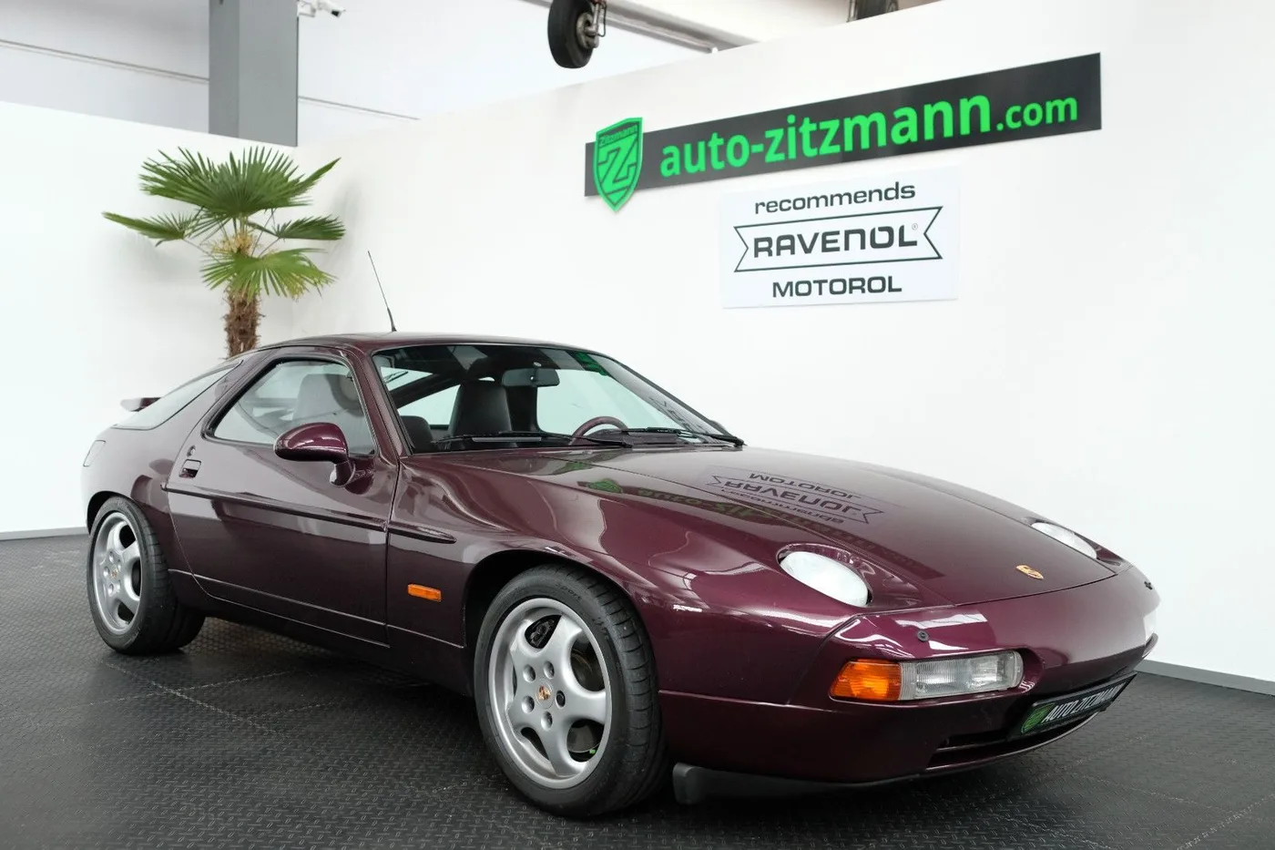 1993 Porsche 928 GTS angeboten von einem Fachhändler in Nuremberg, Deutschland, Foto 4 von 15