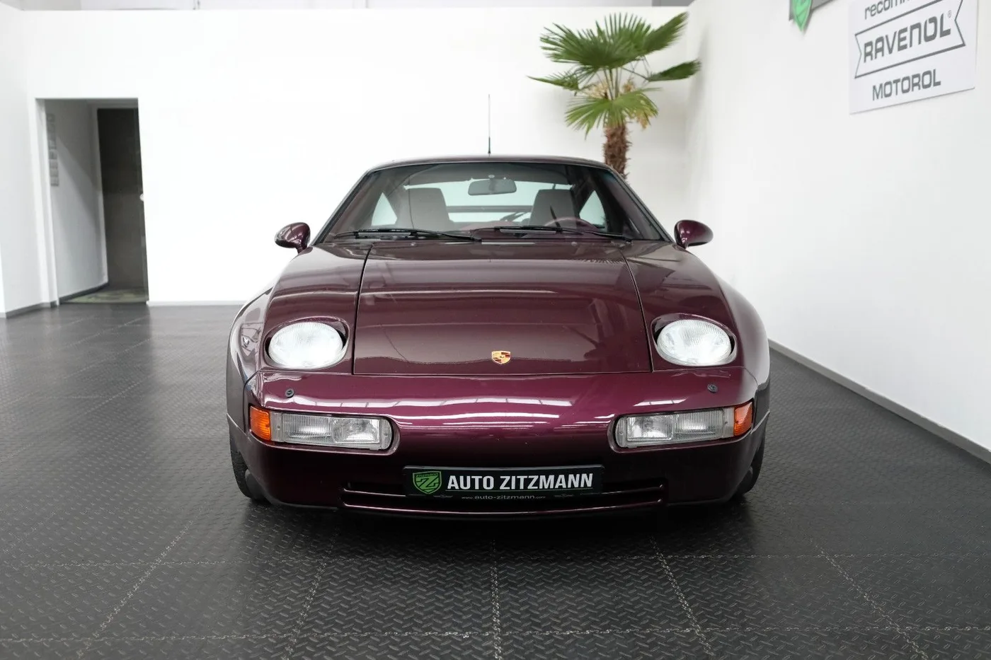 1993 Porsche 928 GTS angeboten von einem Fachhändler in Nuremberg, Deutschland, Foto 5 von 15