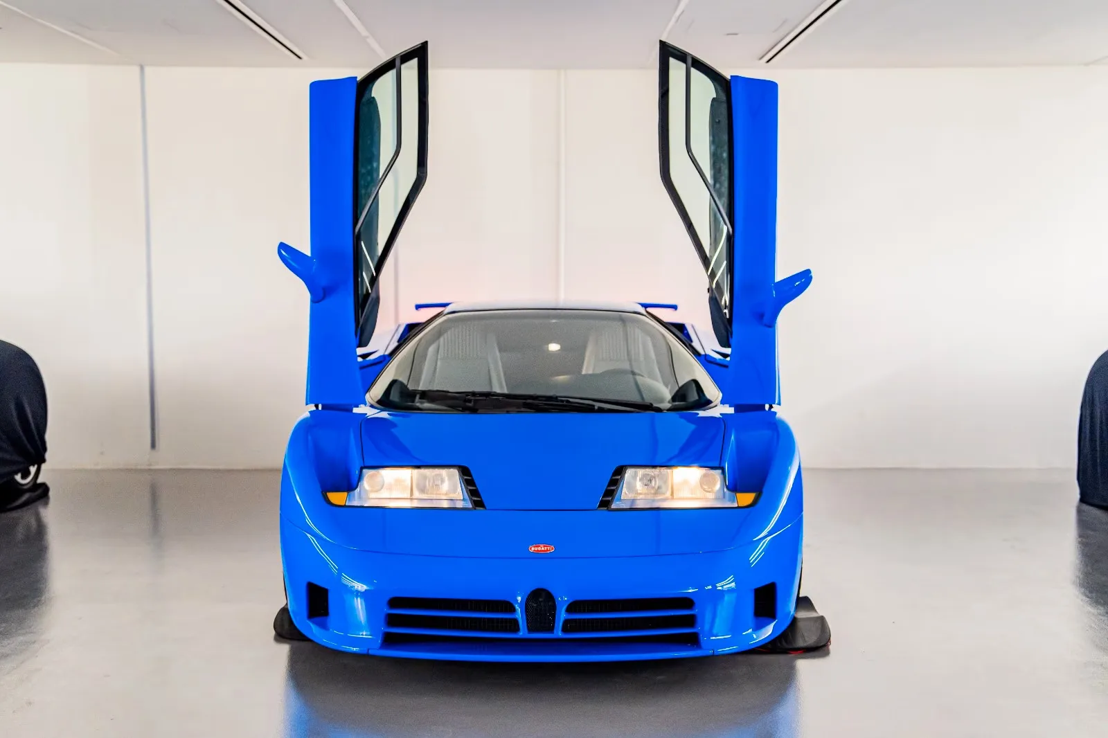 1994 Bugatti EB110 GT, 3/27