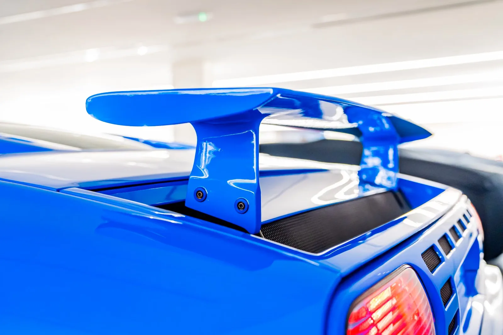1994 Bugatti EB110 GT, 10/27