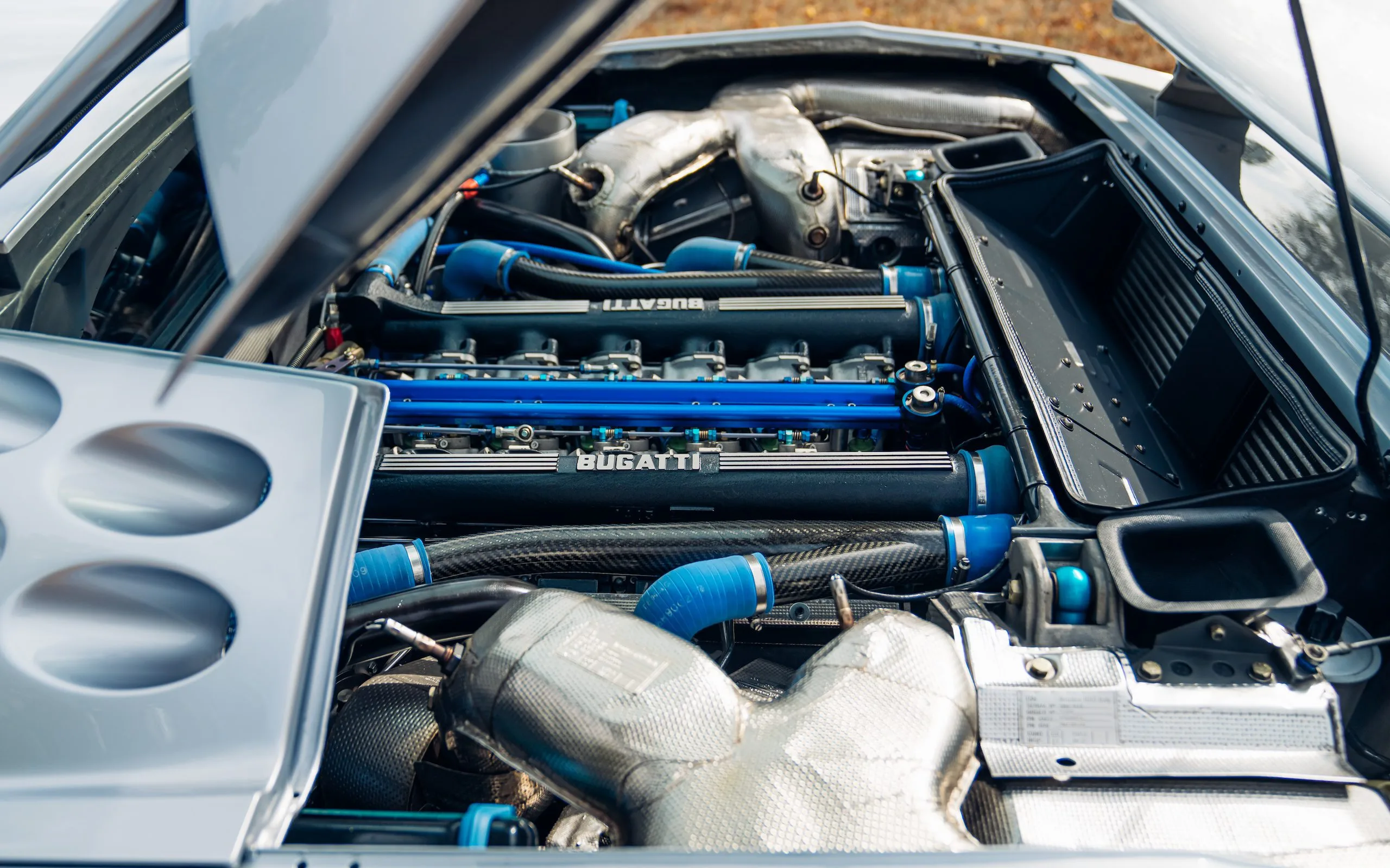 1994 Bugatti EB110 SS RHD Prototype 39055, 24/30