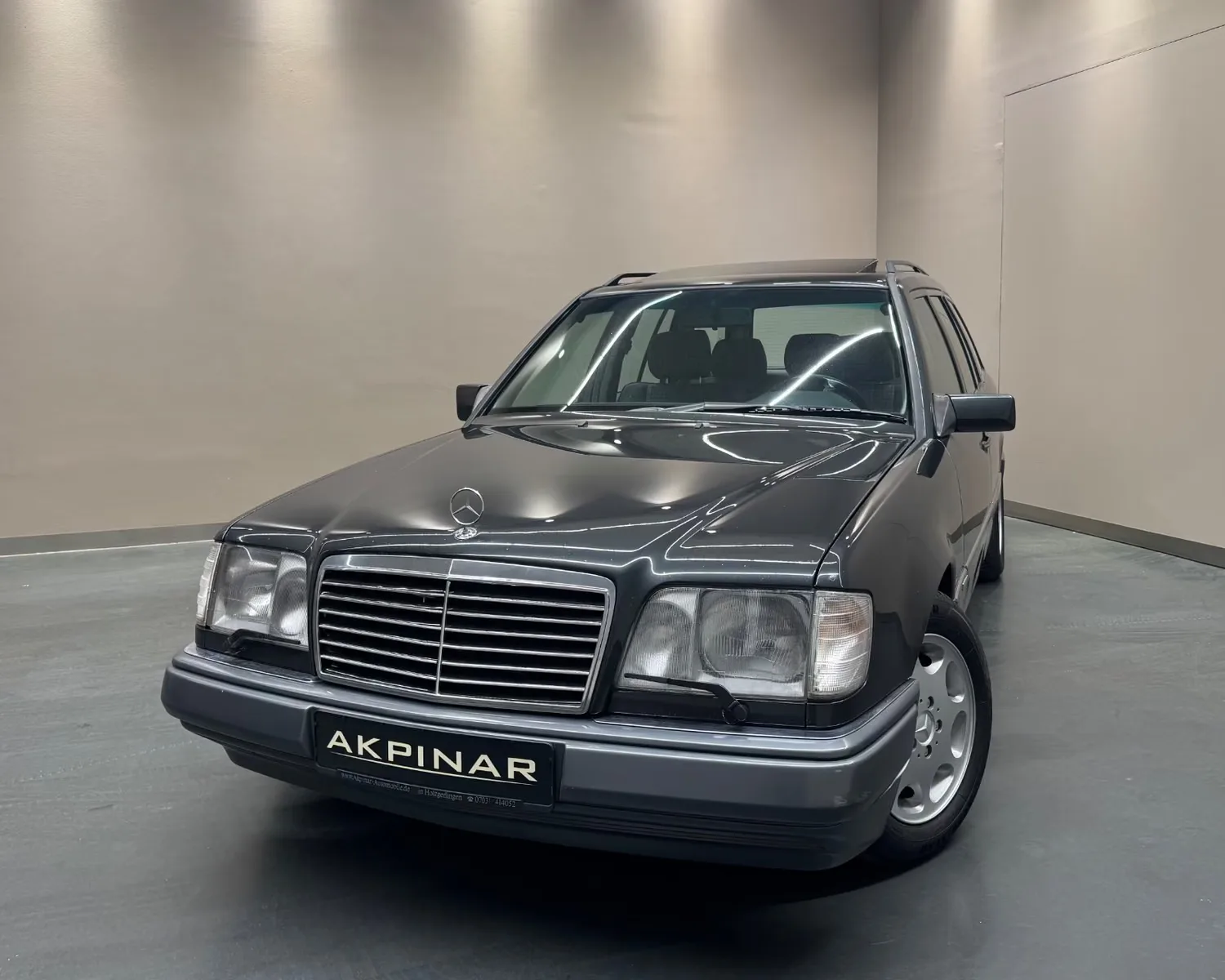 1994 Mercedes-Benz E 320 Estate, BRABUS B6, 2/22