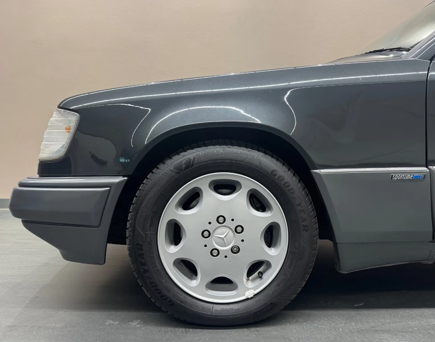1994 Mercedes-Benz E 320 Estate, BRABUS B6, 8/22