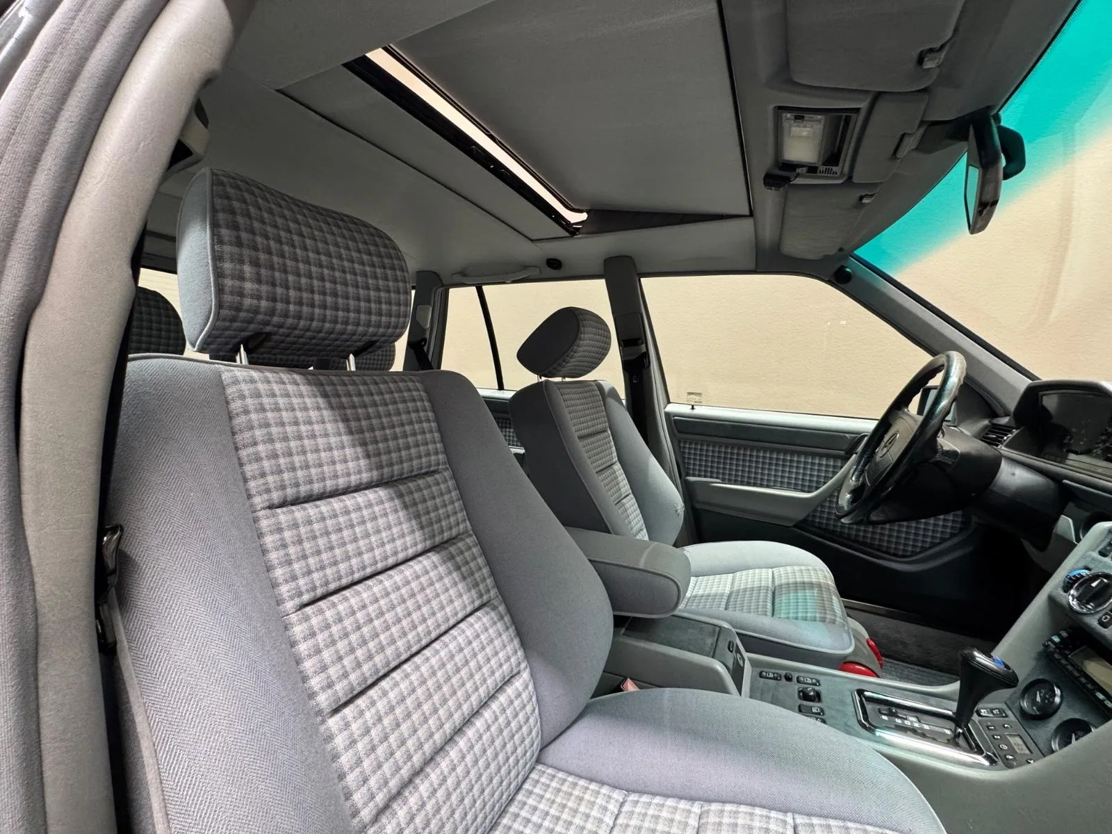 1994 Mercedes-Benz E 320 Estate, BRABUS B6, 17/22