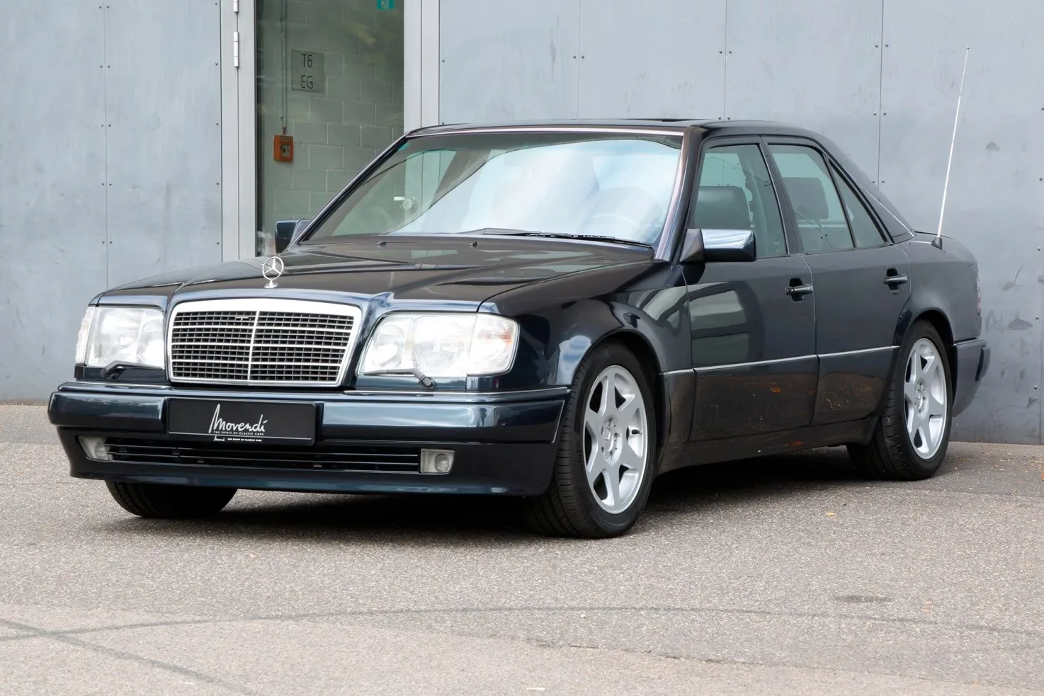 1994 Mercedes-Benz E 500 Limited, 8/24