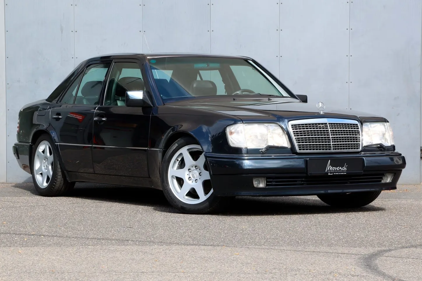 1994 Mercedes-Benz E 500 Limited, 9/24