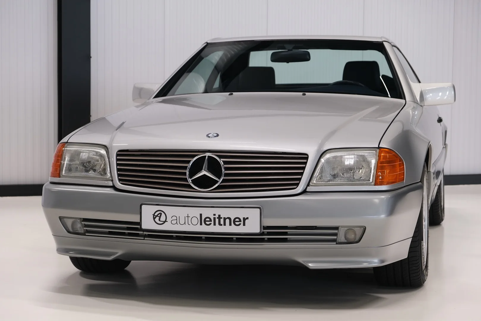 1994 Mercedes-Benz SL 280, 20/30