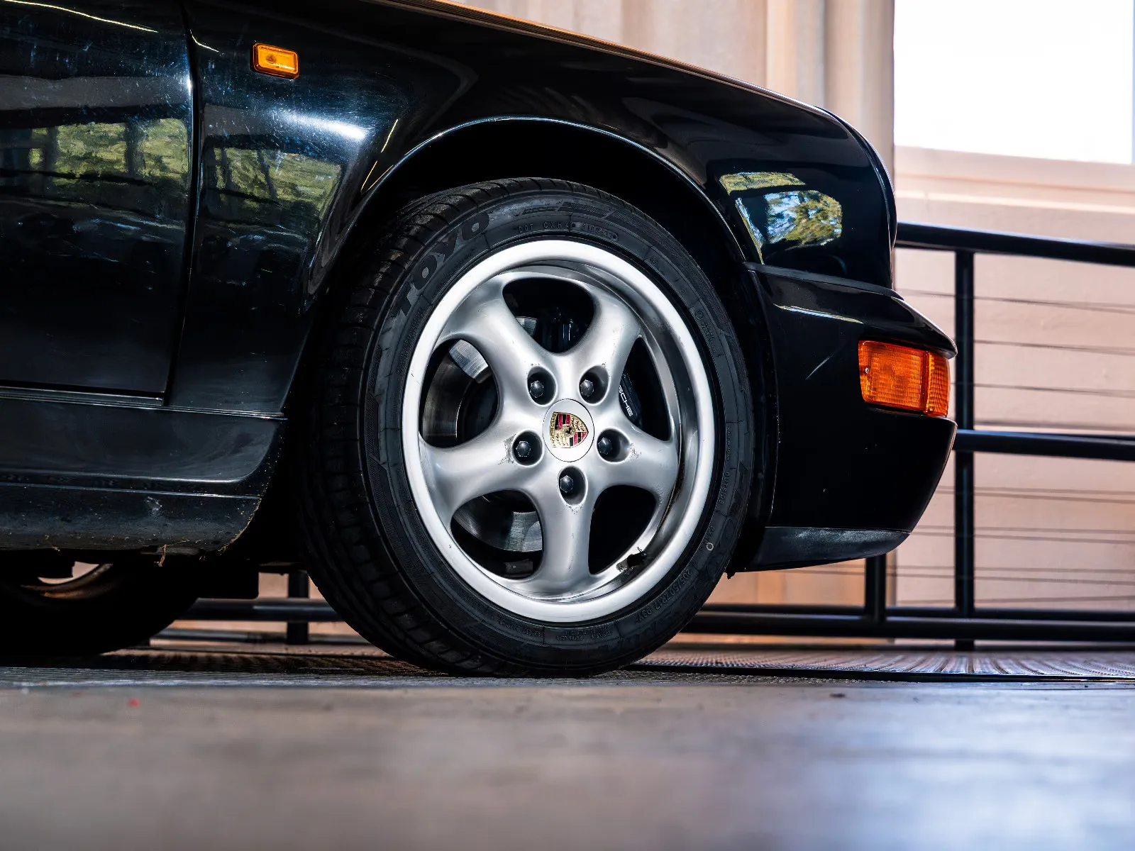 1994 Porsche 911 Carrera 2 Cabriolet (964), 5/30