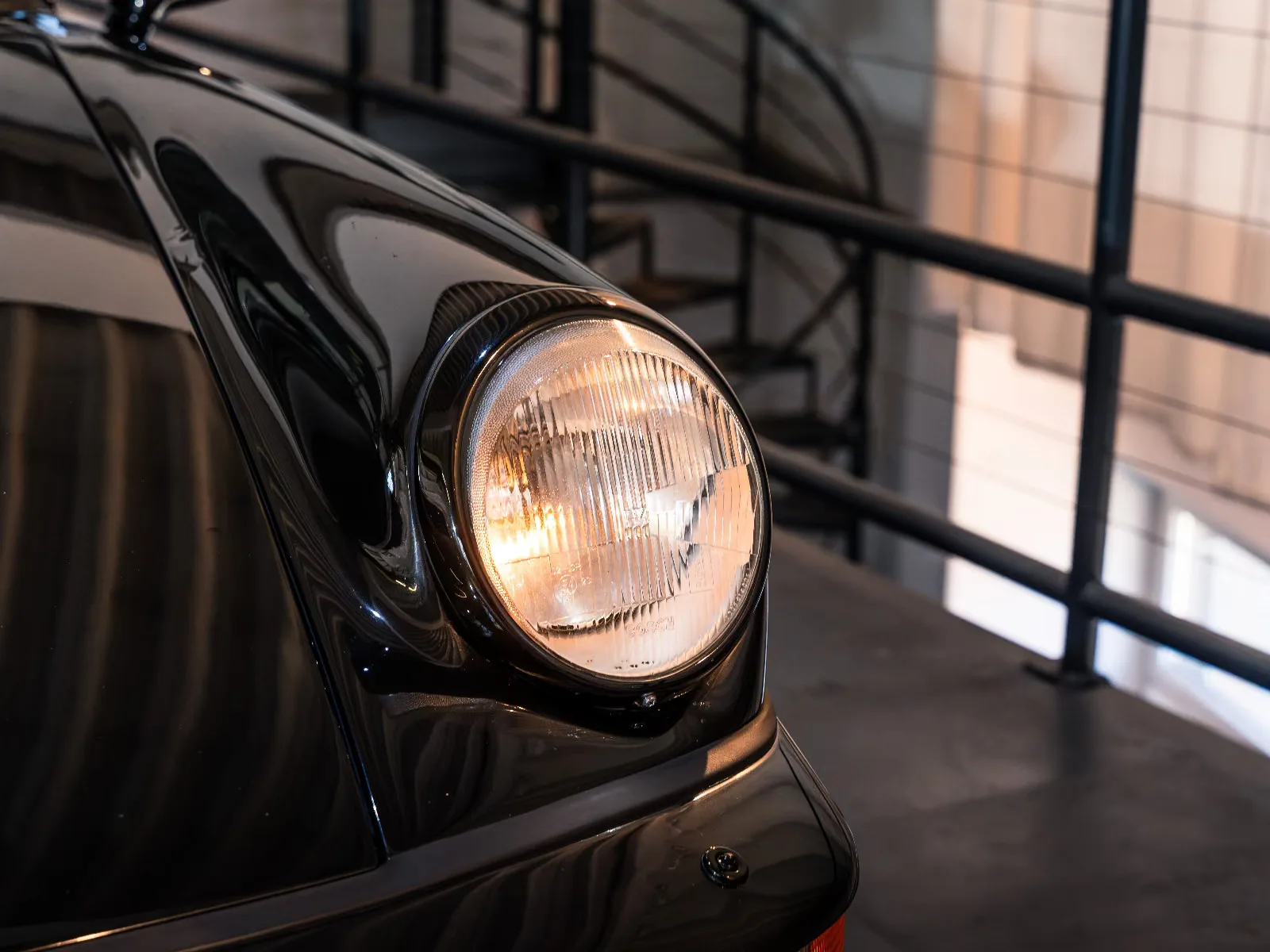 1994 Porsche 911 Carrera 2 Cabriolet (964), 6/30