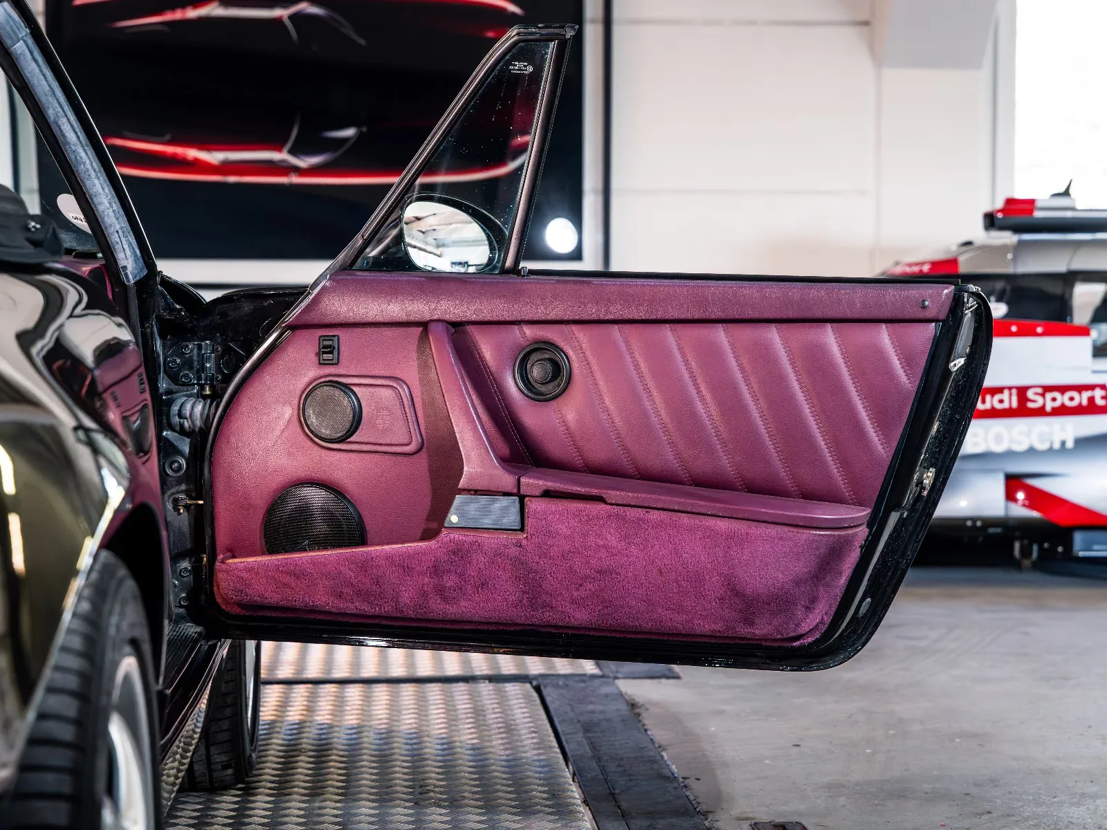 1994 Porsche 911 Carrera 2 Cabriolet (964), 11/30