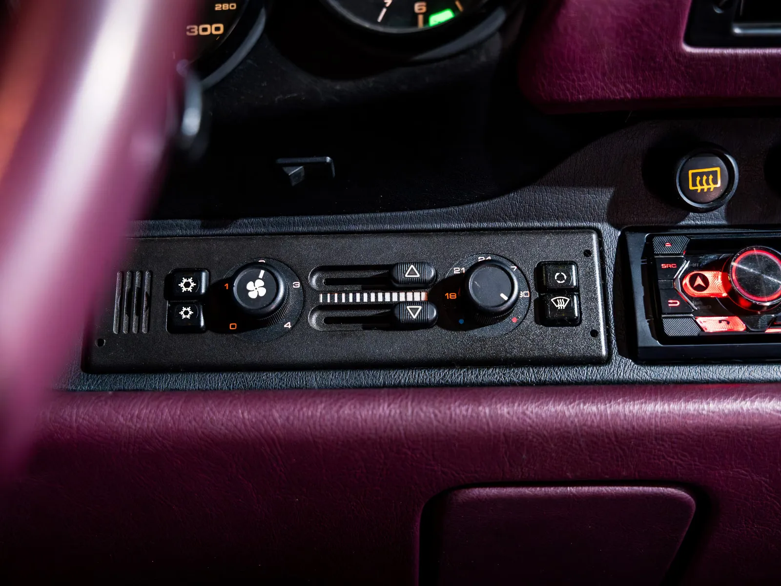 1994 Porsche 911 Carrera 2 Cabriolet (964), 22/30