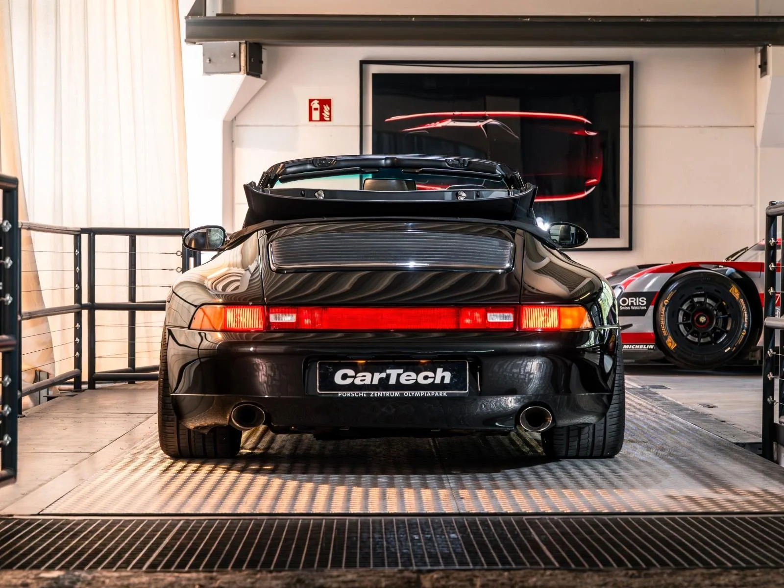 1994 Porsche 911 Carrera Cabriolet 993, 5/24