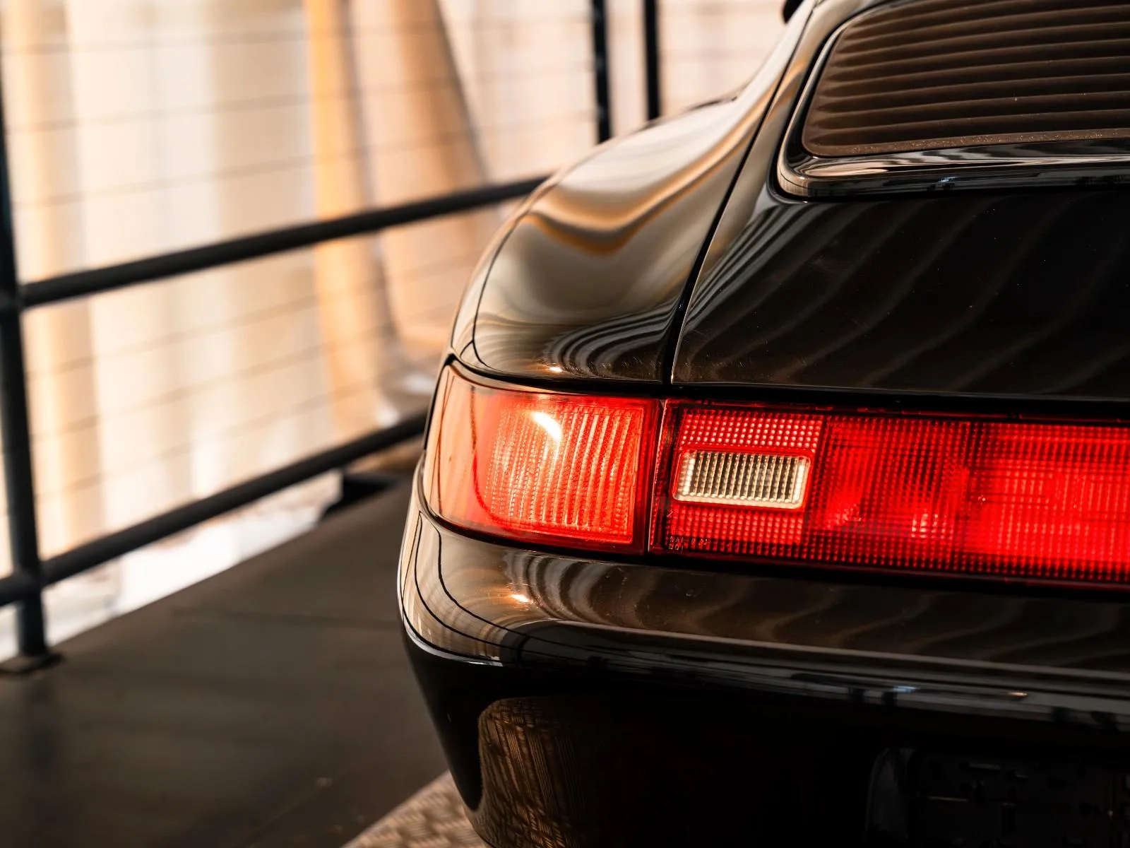 1994 Porsche 911 Carrera Cabriolet 993, 10/24