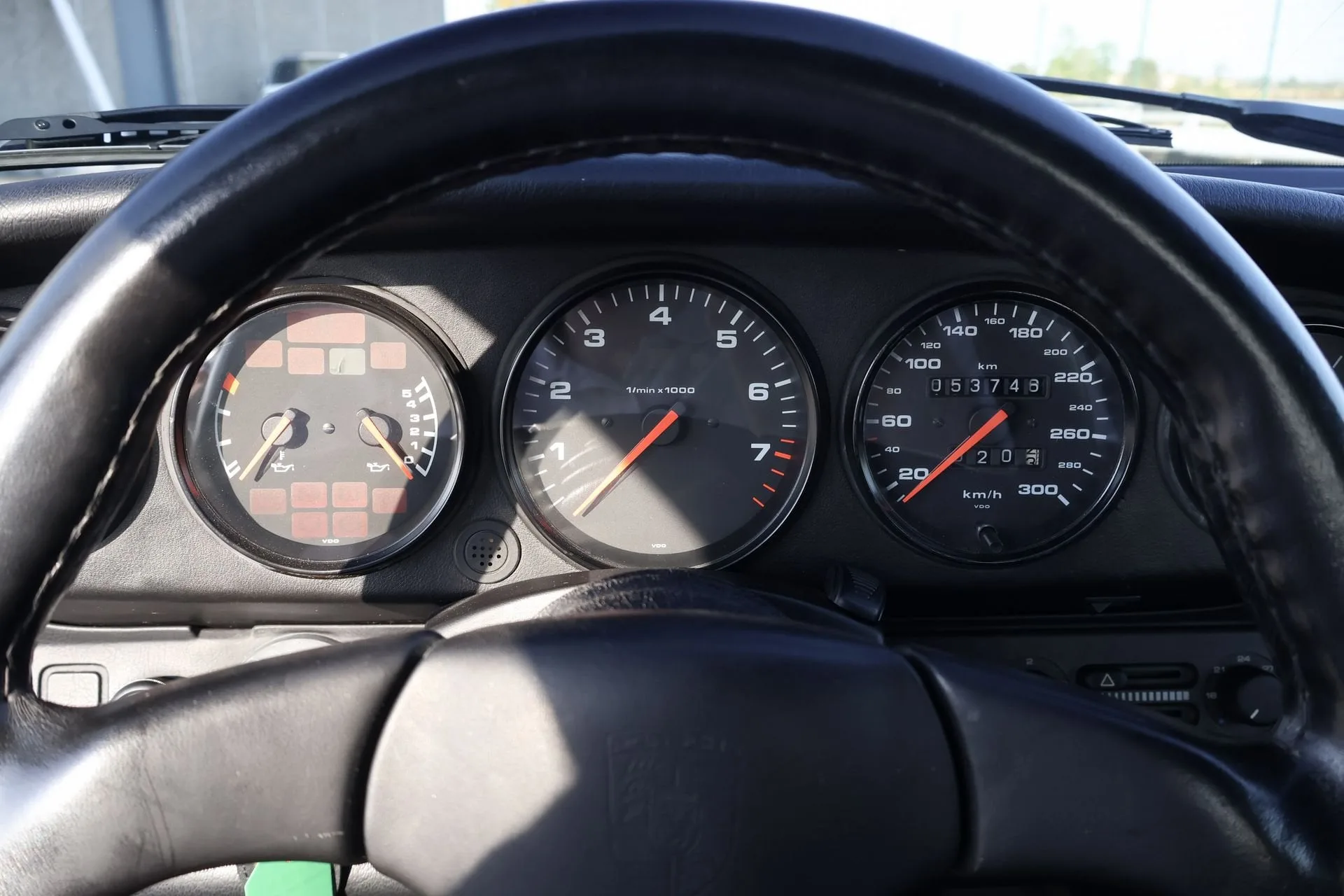 1994 Porsche 911 Speedster, 16/17