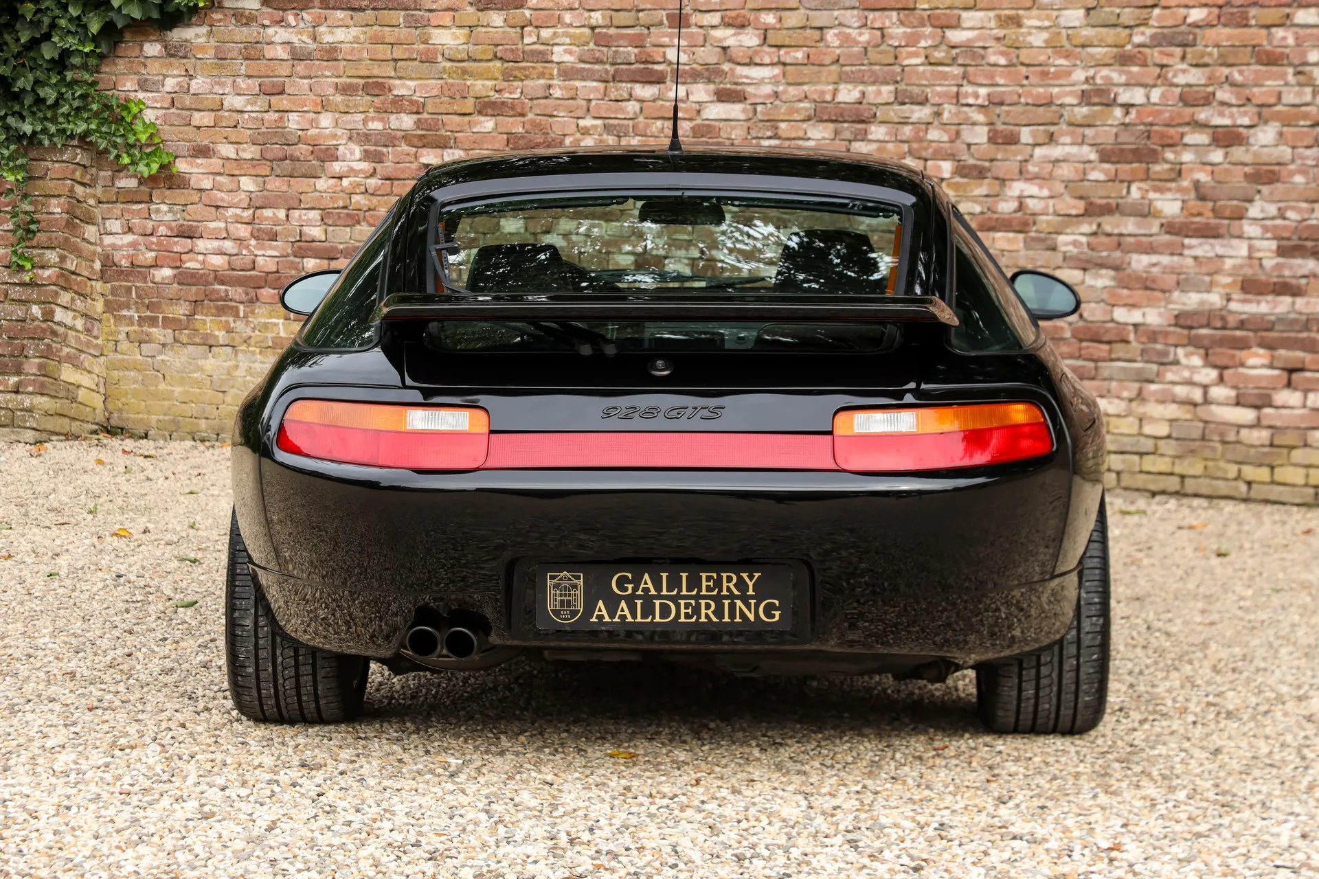 1994 Porsche 928 GTS, 6/30