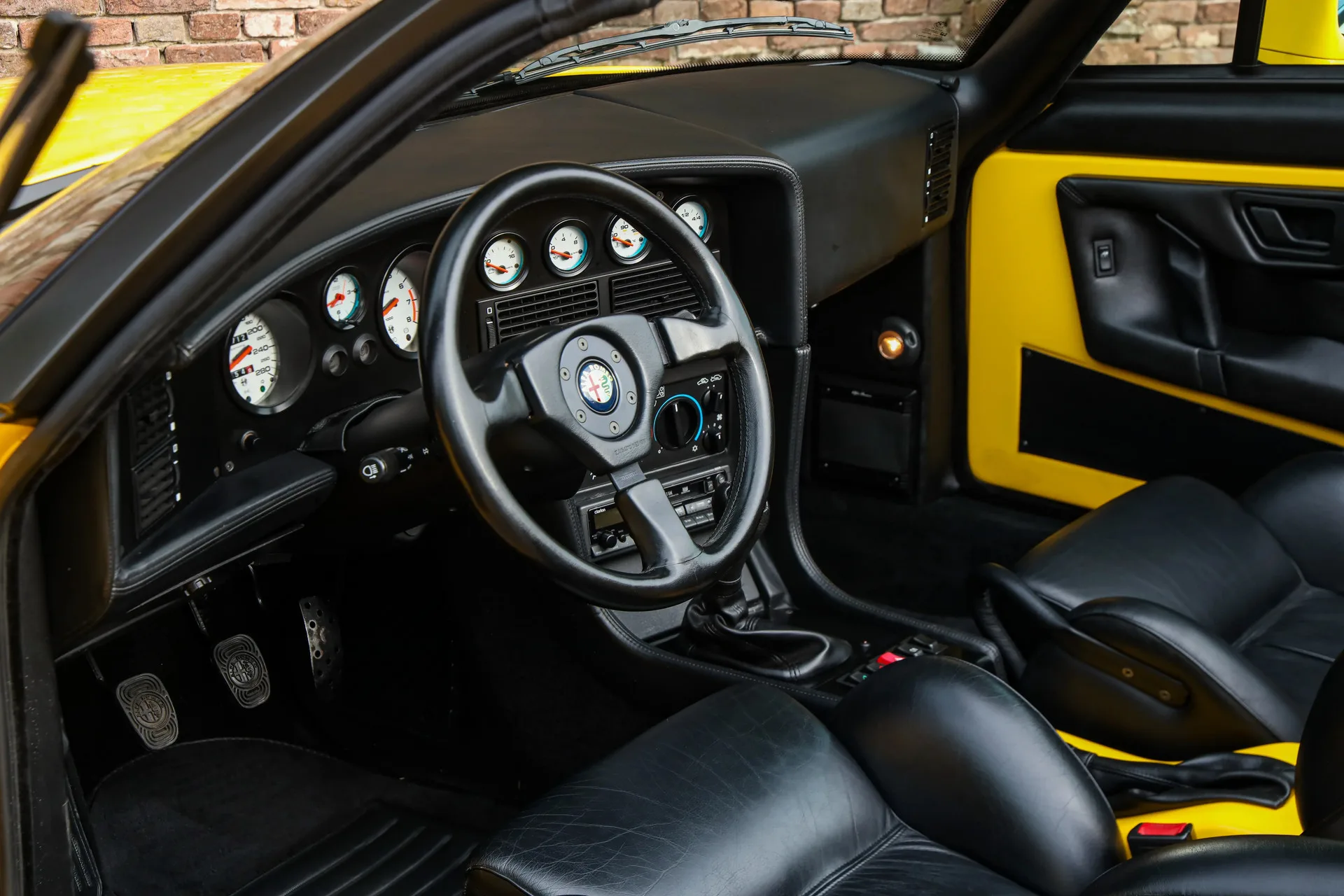 1995 Alfa Romeo RZ, 4/30