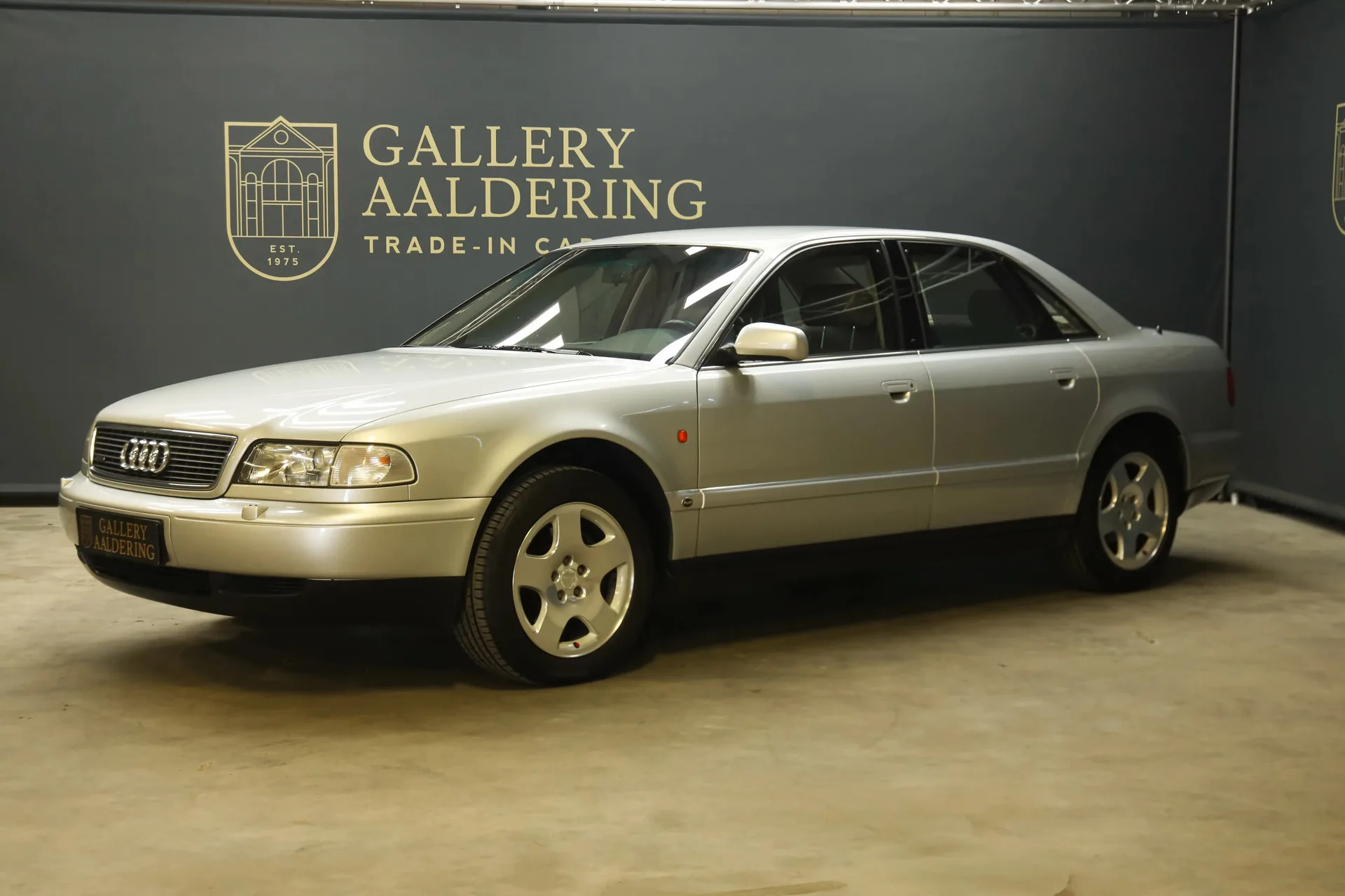 1995 Audi A8 4.2 quattro, 7/30