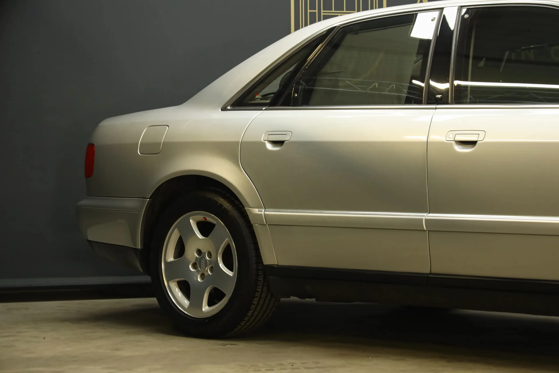 1995 Audi A8 4.2 quattro, 13/30