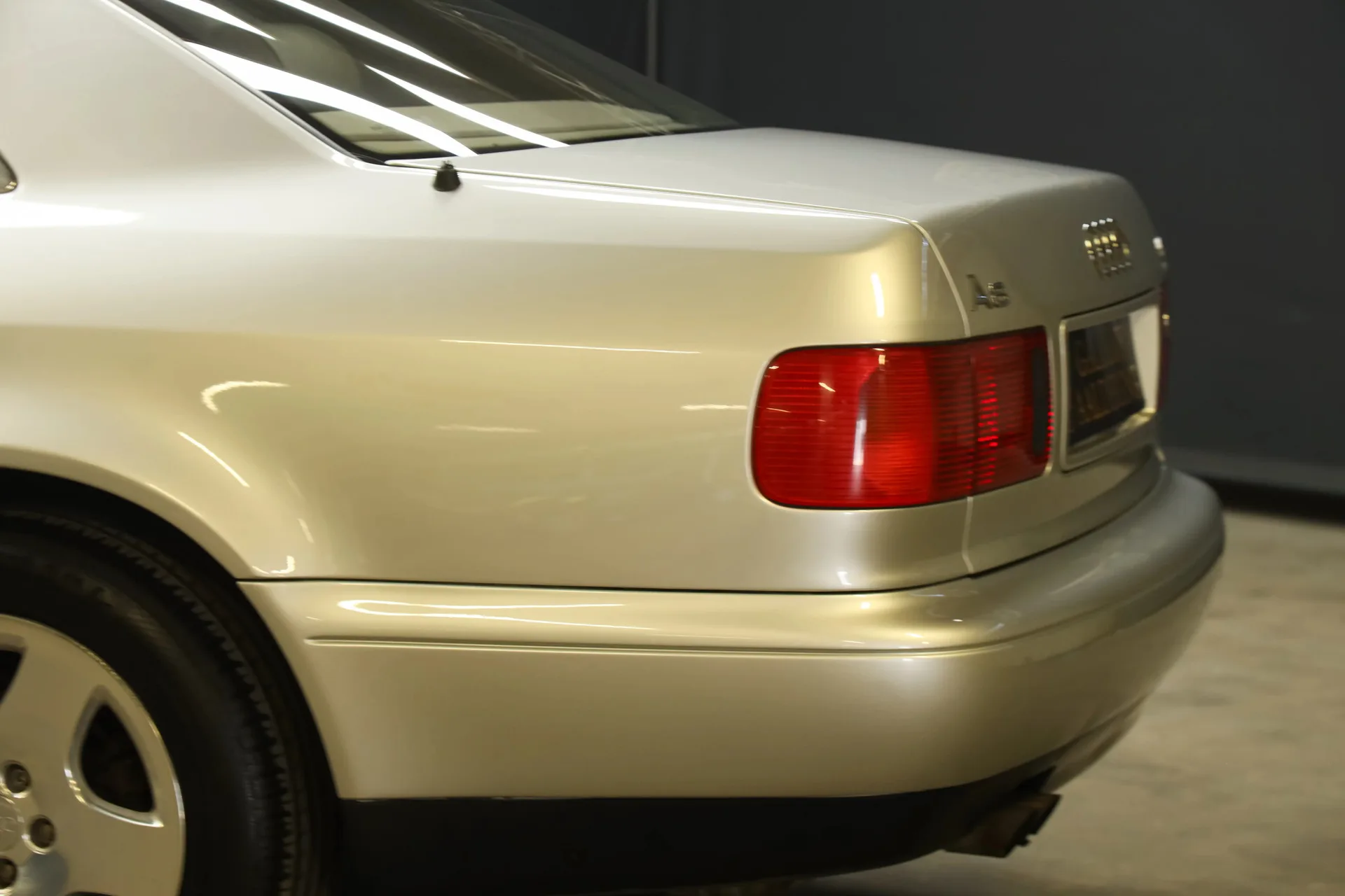 1995 Audi A8 4.2 quattro, 15/30