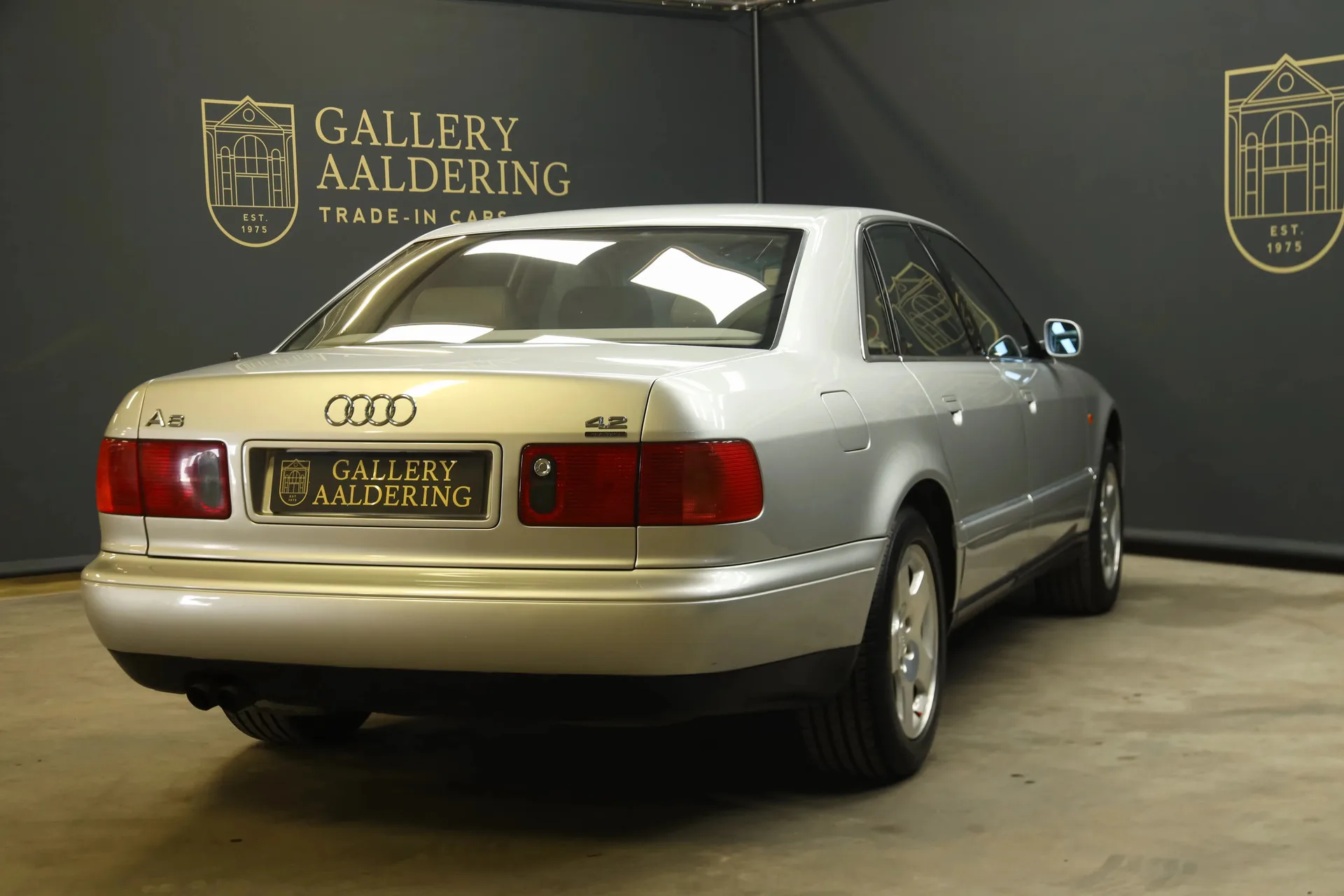 1995 Audi A8 4.2 quattro, 23/30