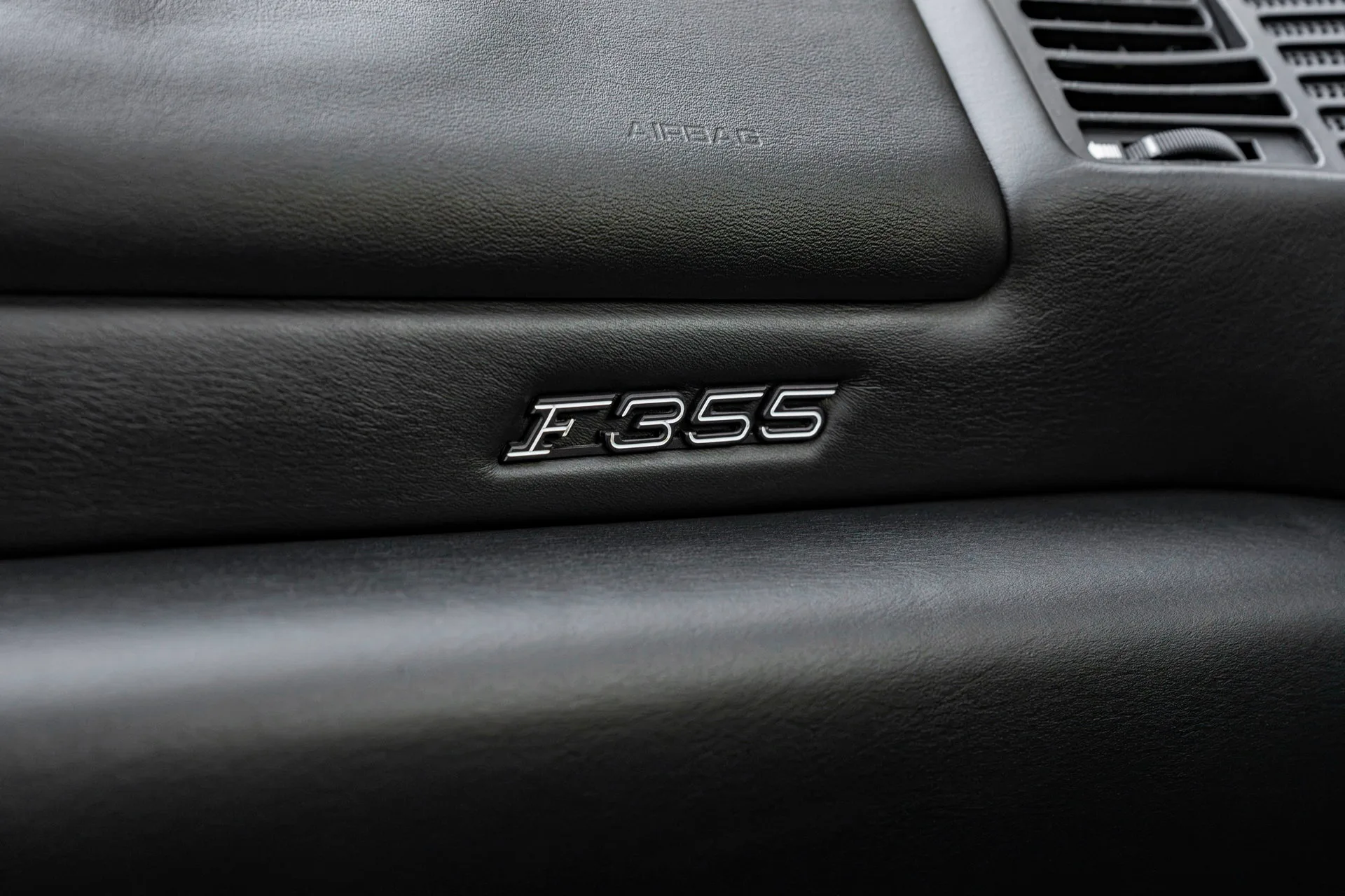 1995 Ferrari F355 Berlinetta, 15/30