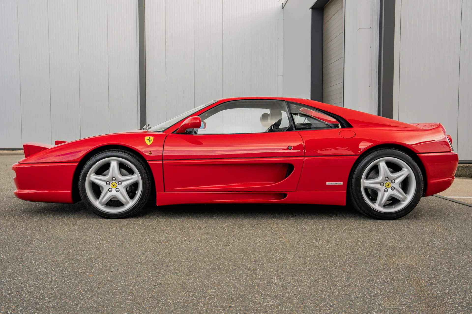 1995 Ferrari F355 Berlinetta, 26/30