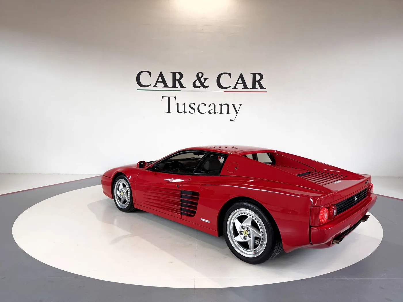 1995 Ferrari F512 M angeboten von einem Fachhändler in Lucca, Italien, Foto 2 von 22