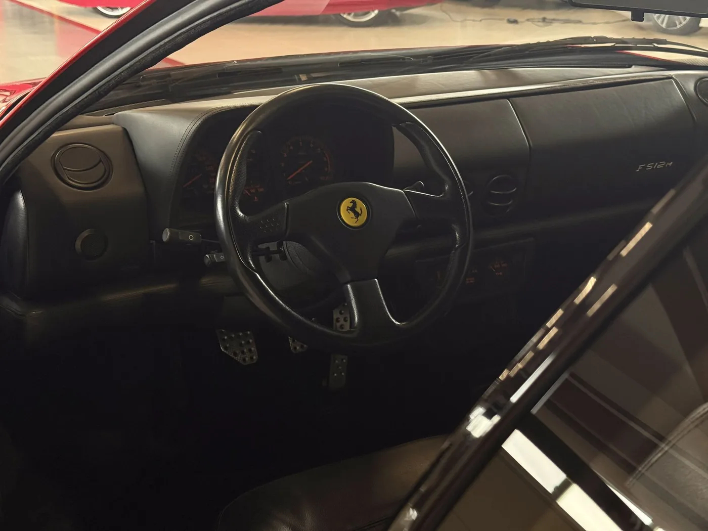 1995 Ferrari F512 M angeboten von einem Fachhändler in Lucca, Italien, Foto 8 von 22