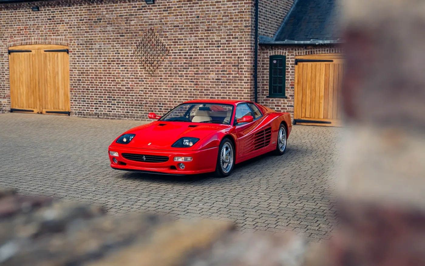 1995 Ferrari F512 M angeboten von einem Fachhändler in Chorleywood, Vereinigtes Königreich, Foto 6 von 15
