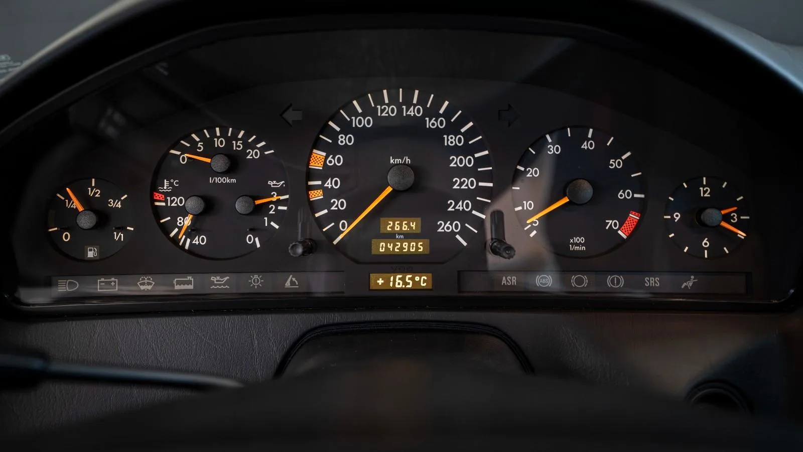 1995 Mercedes-Benz SL 320, 9/14