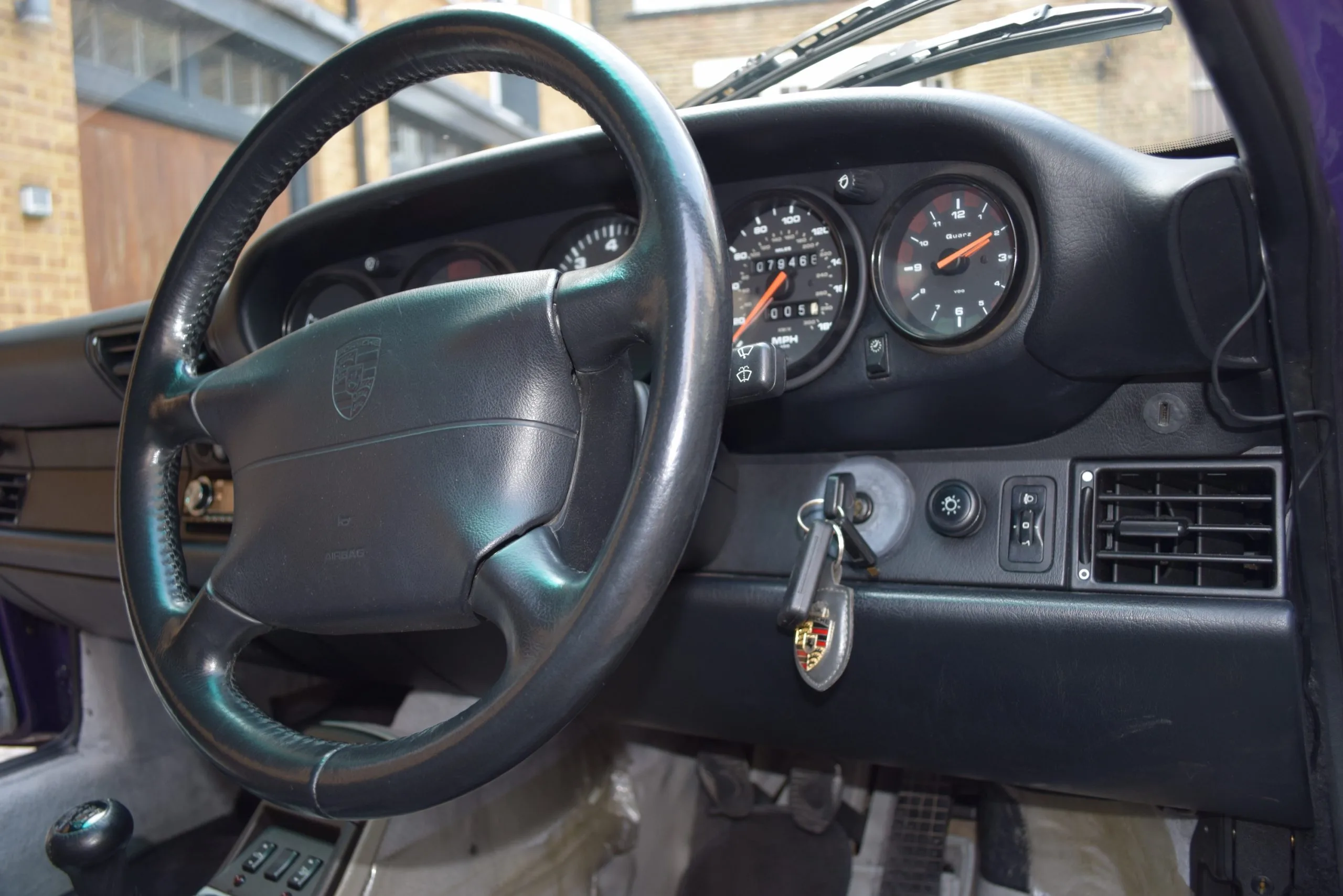 1995 Porsche 911 Carrera Cabriolet 993, 17/30