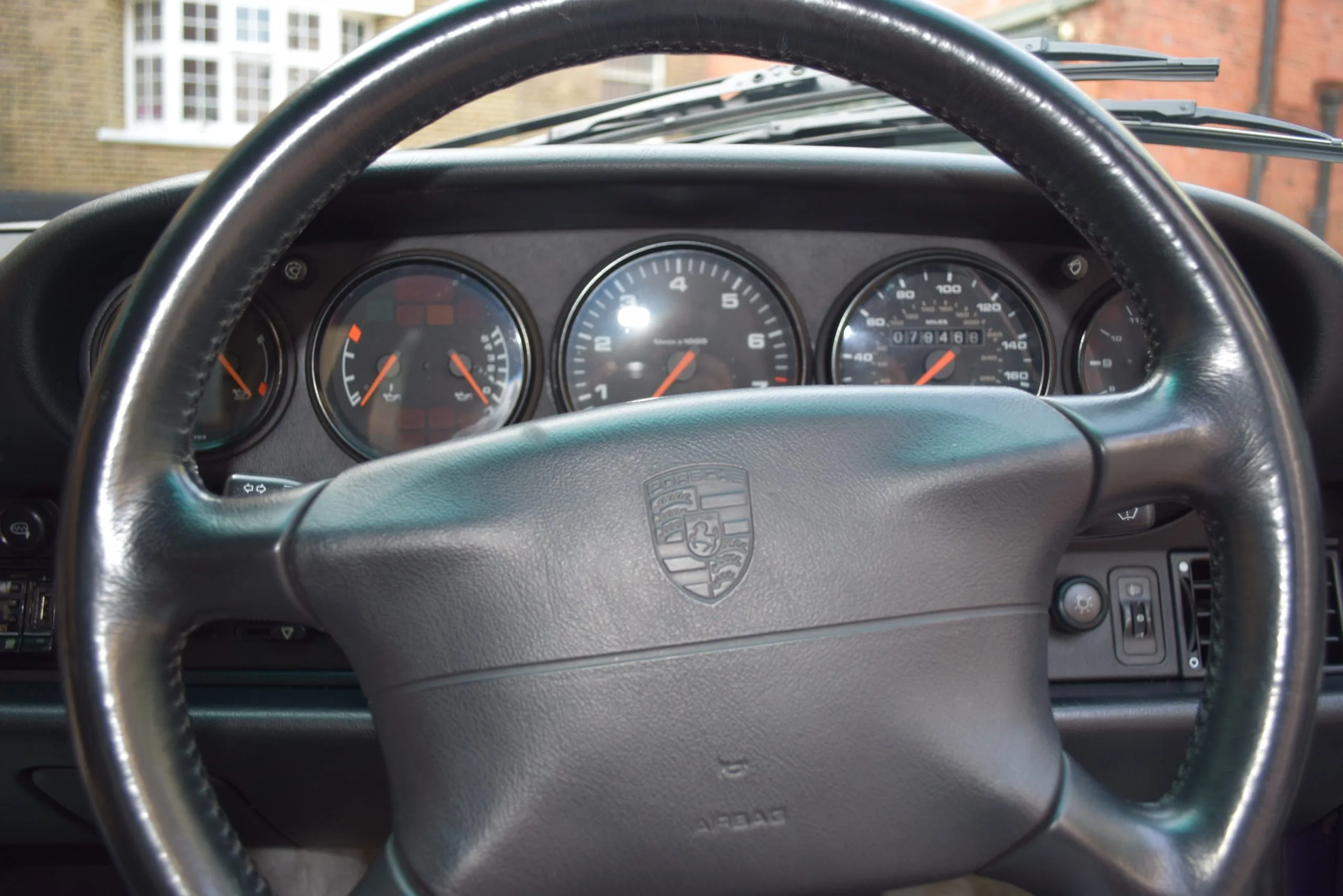 1995 Porsche 911 Carrera Cabriolet 993, 18/30