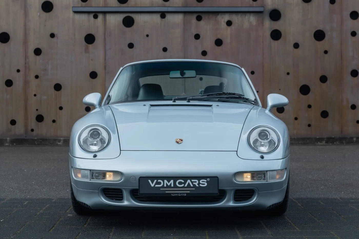 1995 Porsche 911 Turbo offered by a supercar dealer in Gronau, Germany, photo 2 of 25