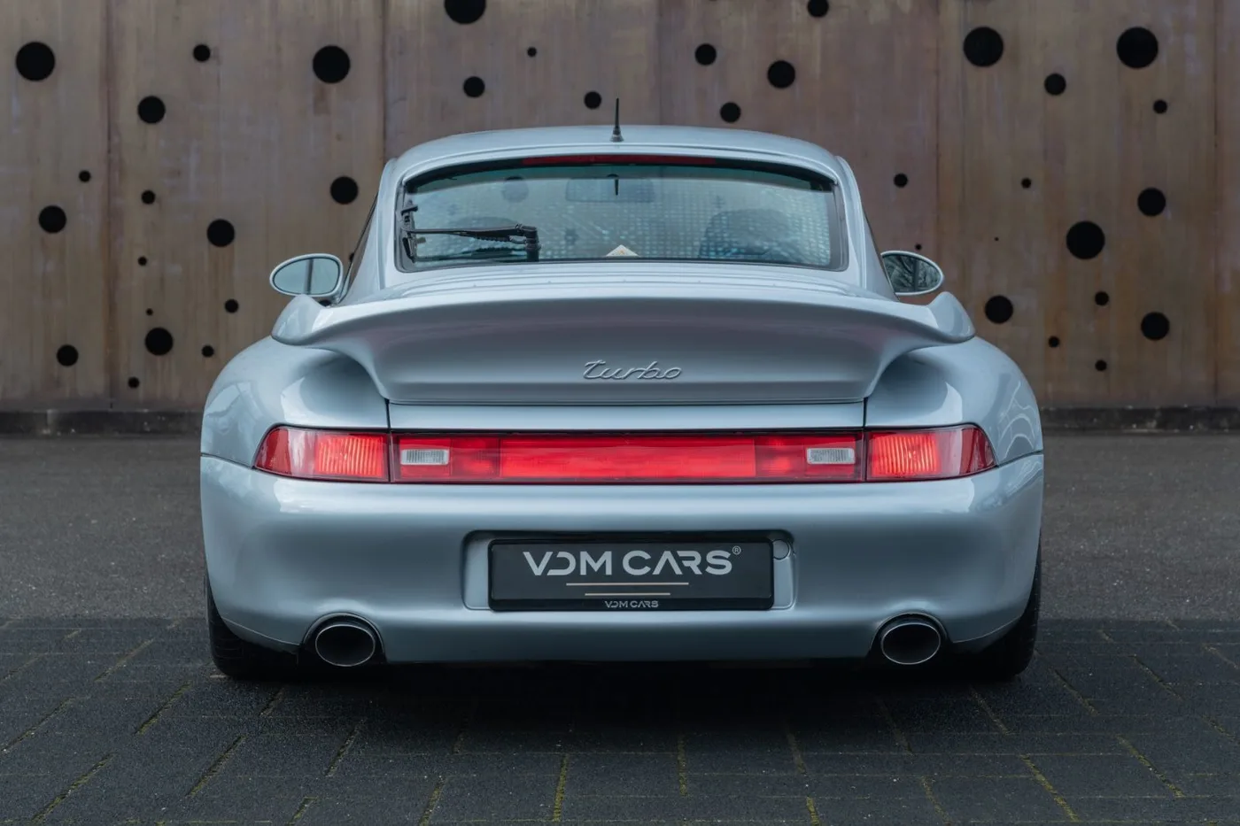 1995 Porsche 911 Turbo offered by a supercar dealer in Gronau, Germany, photo 5 of 25
