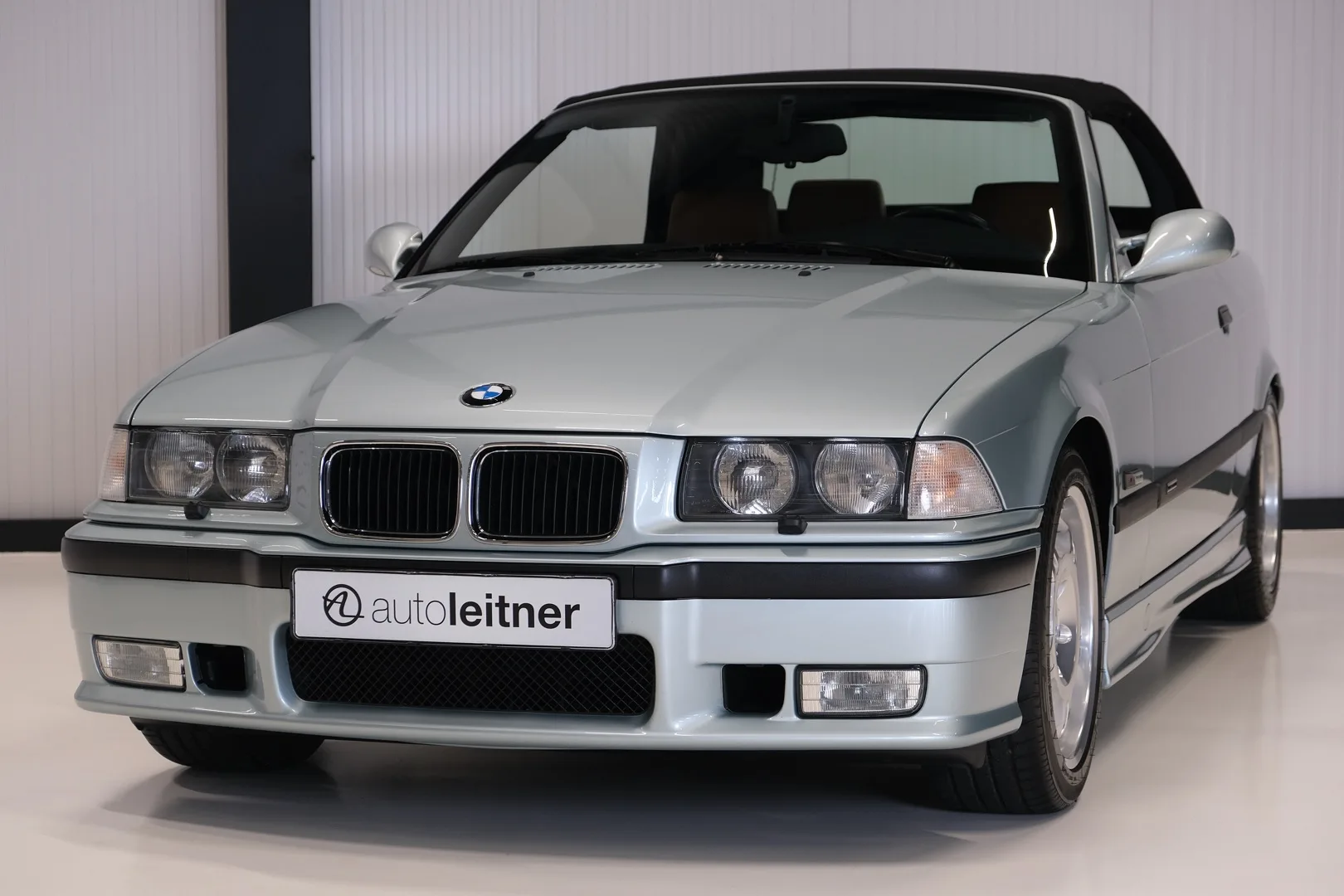 1996 BMW M3 Cabriolet, 11/30