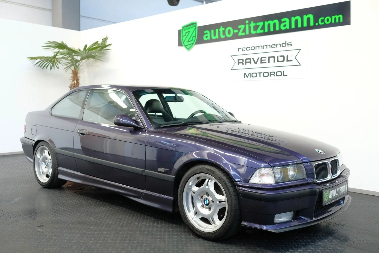 1996 BMW M3 angeboten von einem Fachhändler in Nuremberg, Deutschland, Hauptfoto