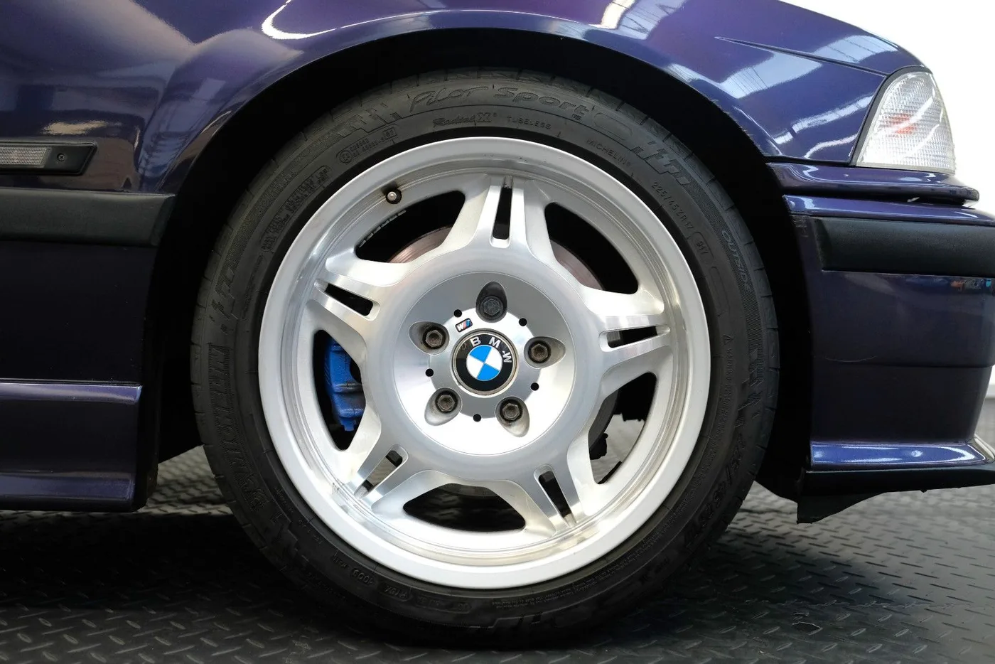 1996 BMW M3 angeboten von einem Fachhändler in Nuremberg, Deutschland, Foto 11 von 15