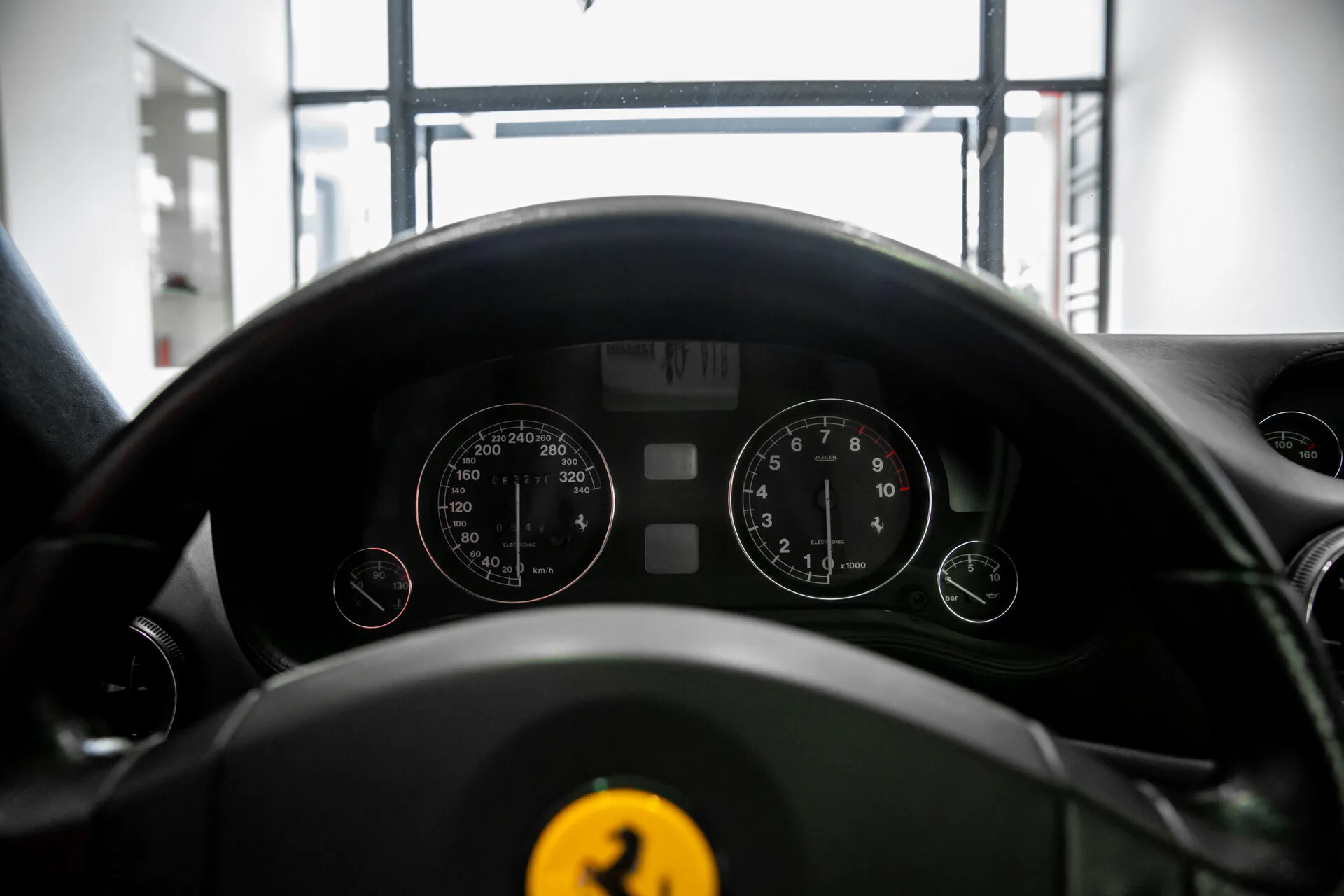 1996 Ferrari 550 Maranello, 8/30